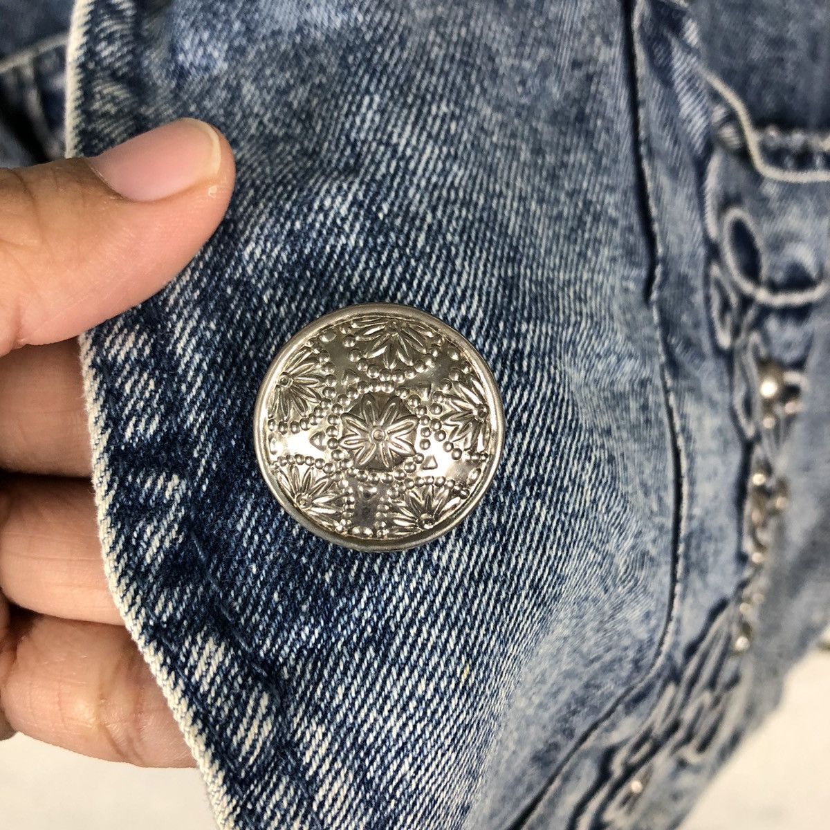 Japanese Brand 🔥Vintage Denim Jacket Monariza Embroidered Design Kapital Size US M / EU 48-50 / 2 - 16 Thumbnail