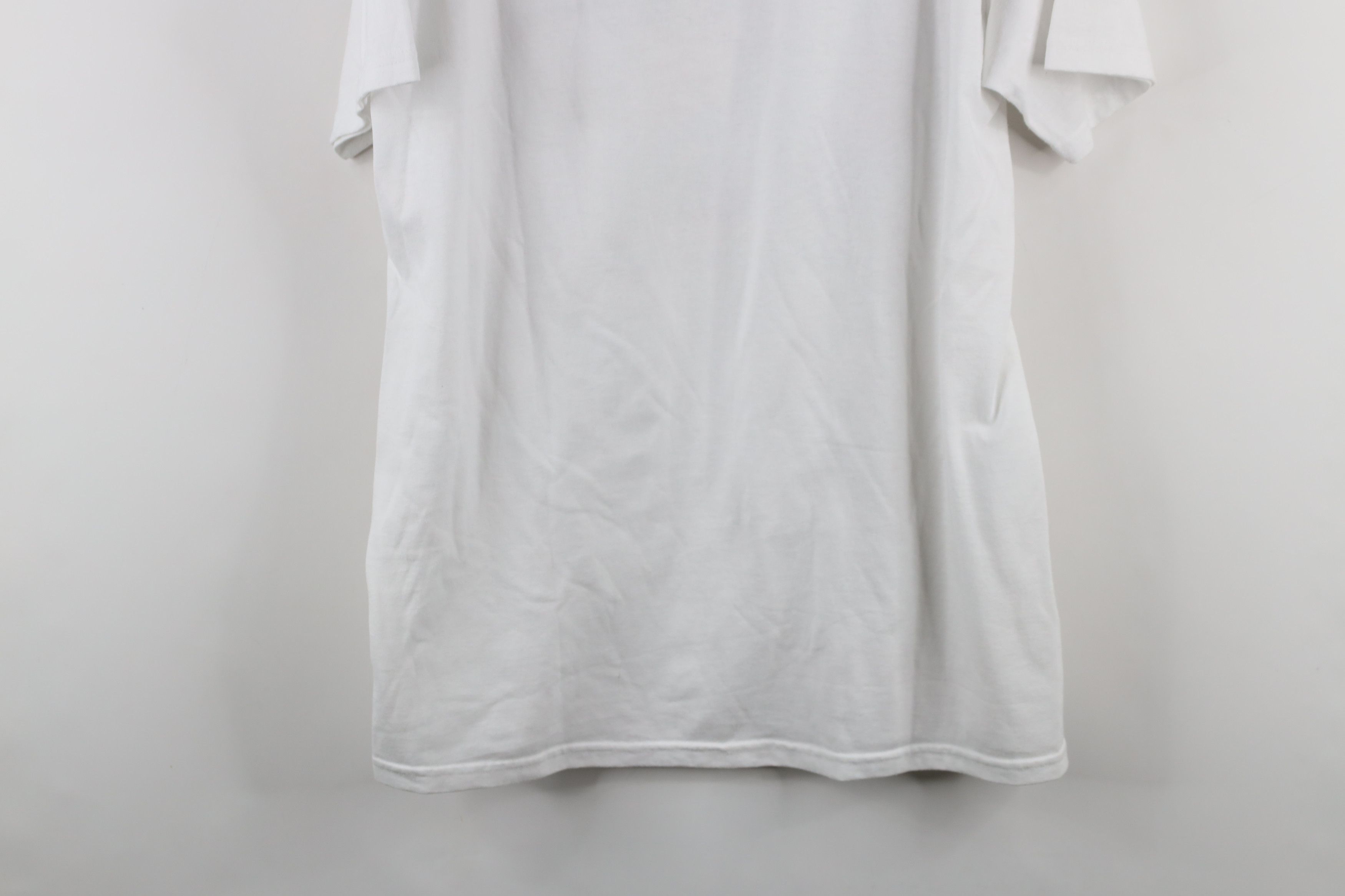 Vintage Vintage Y2K September 11 Center New York City T-Shirt Size US L / EU 52-54 / 3 - 11 Thumbnail