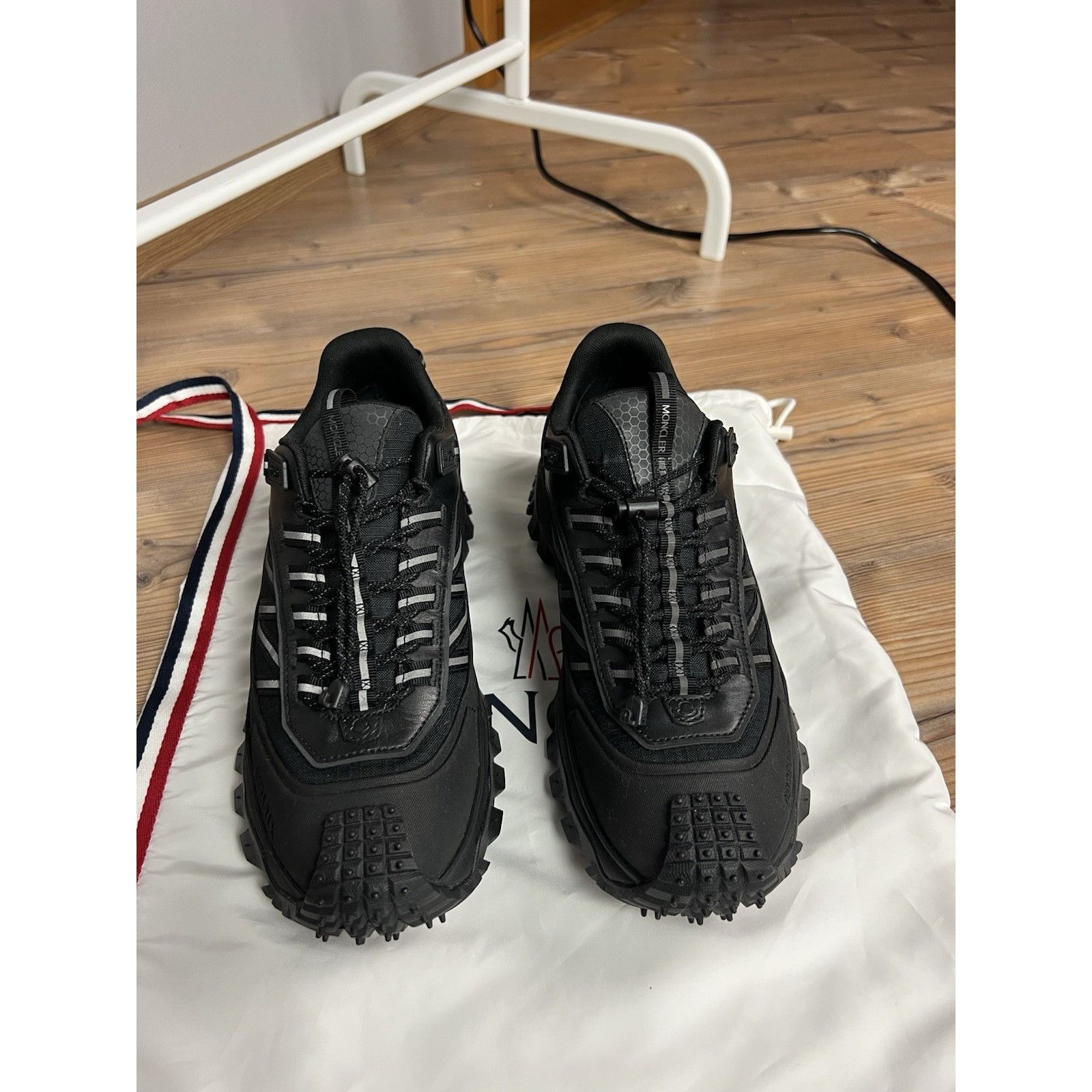 Moncler NWOB Moncler Trailgrip GTX Men`s Black Waterproof Sneakers Size US 10.5 / EU 43-44 - 7 Thumbnail