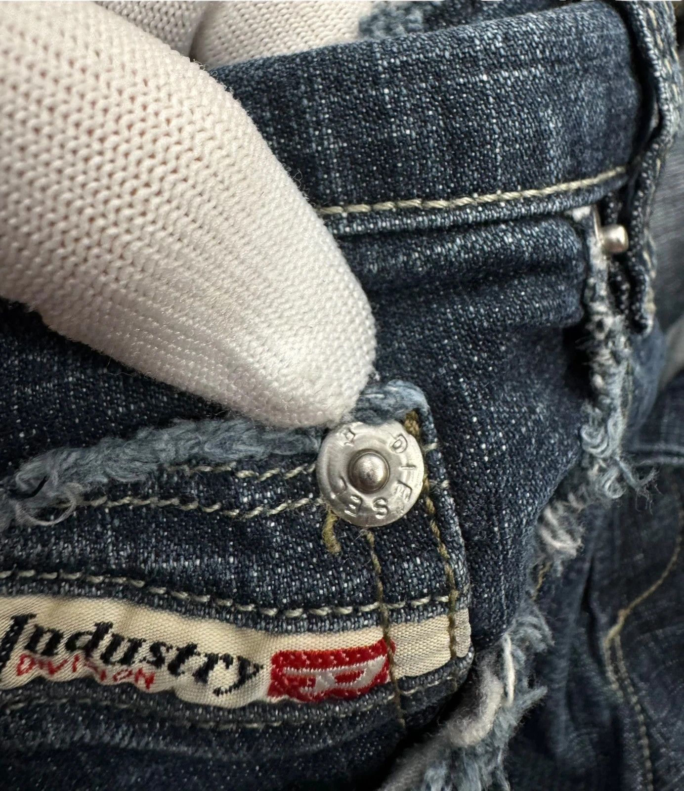 Diesel Diesel Vintage 00s Bootcut Jeans size XS Size 27" / US 4 / IT 40 - 12 Thumbnail
