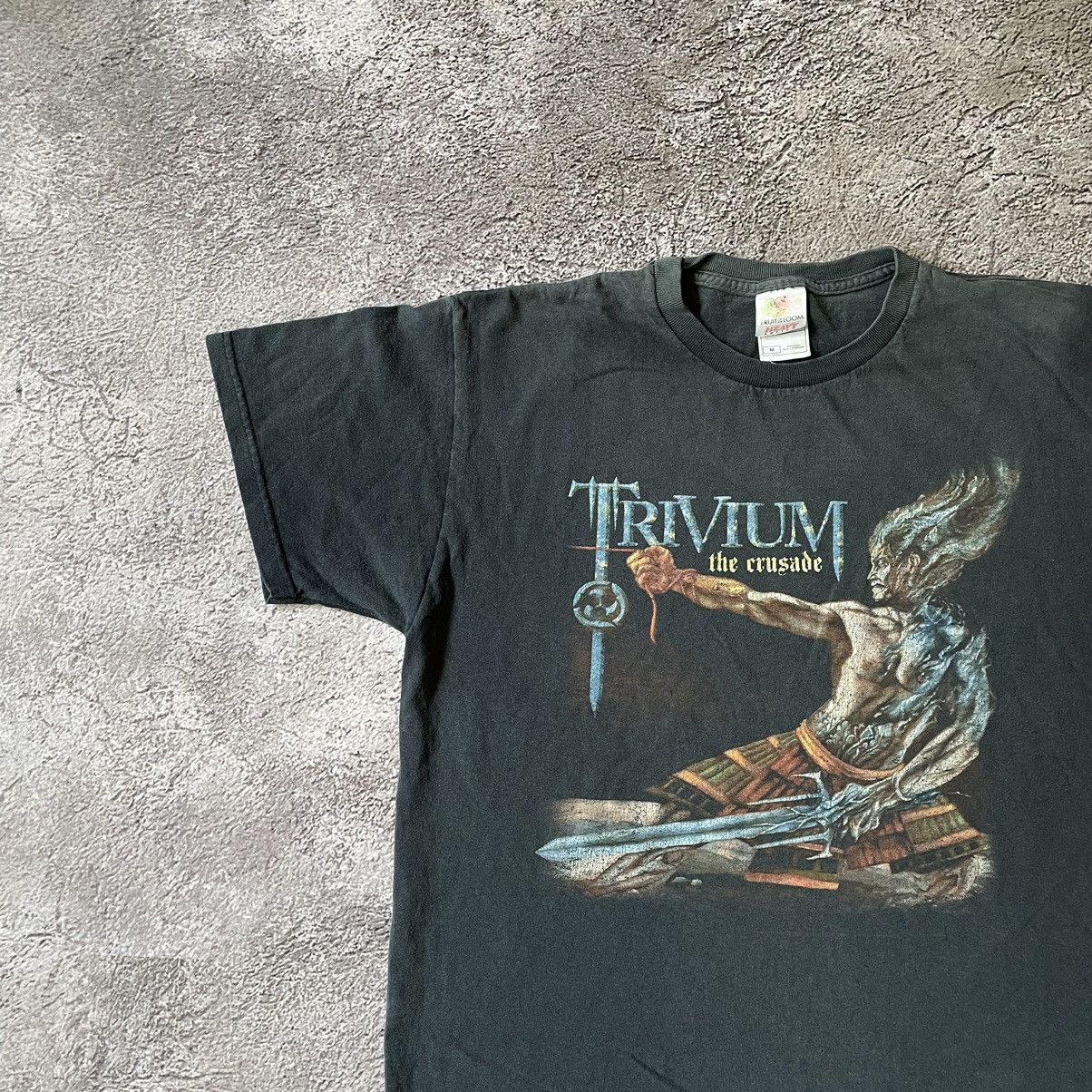 Vintage Vintage 90s Trivium Graphic Tee Sun Faded Punk Grunge Boxy M Size US M / EU 48-50 / 2 - 4 Thumbnail