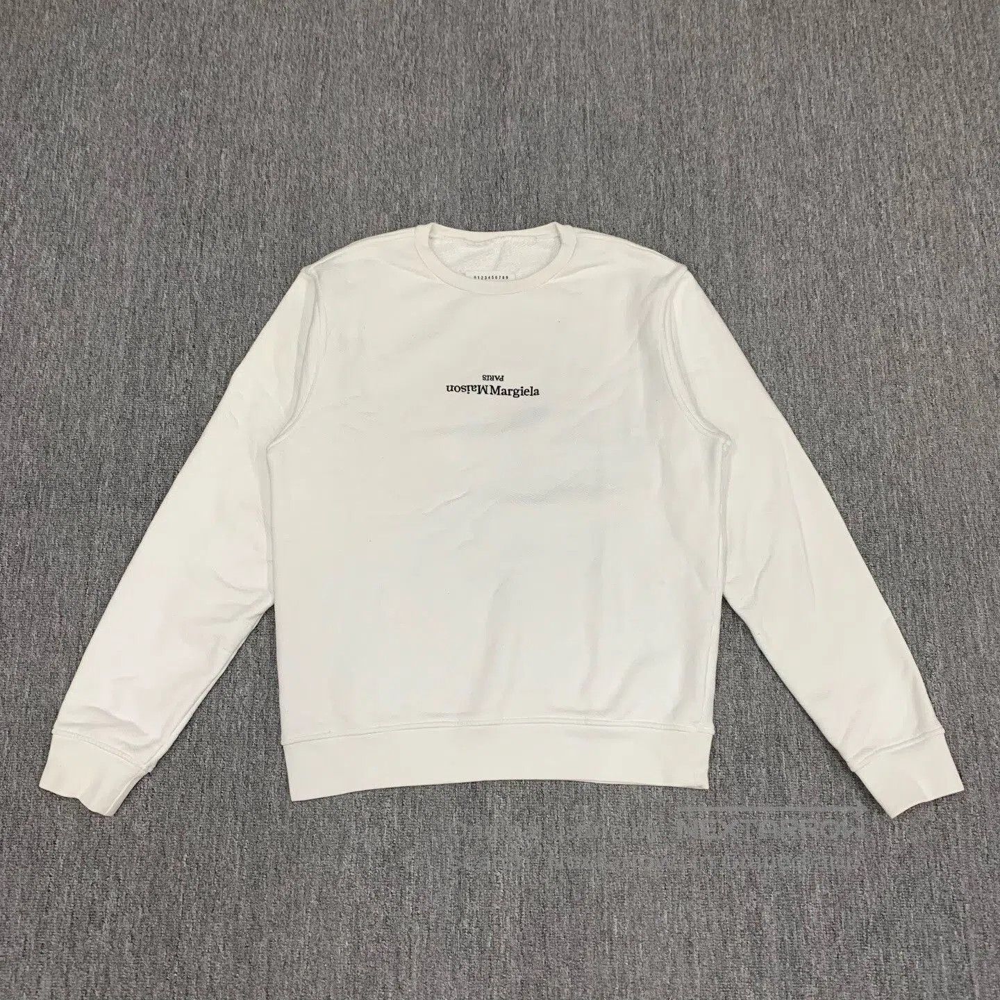 Maison Margiela Maison Margiela White Embroidered Logo Sweatshirt. Size US M / EU 48-50 / 2 - 1 Thumbnail