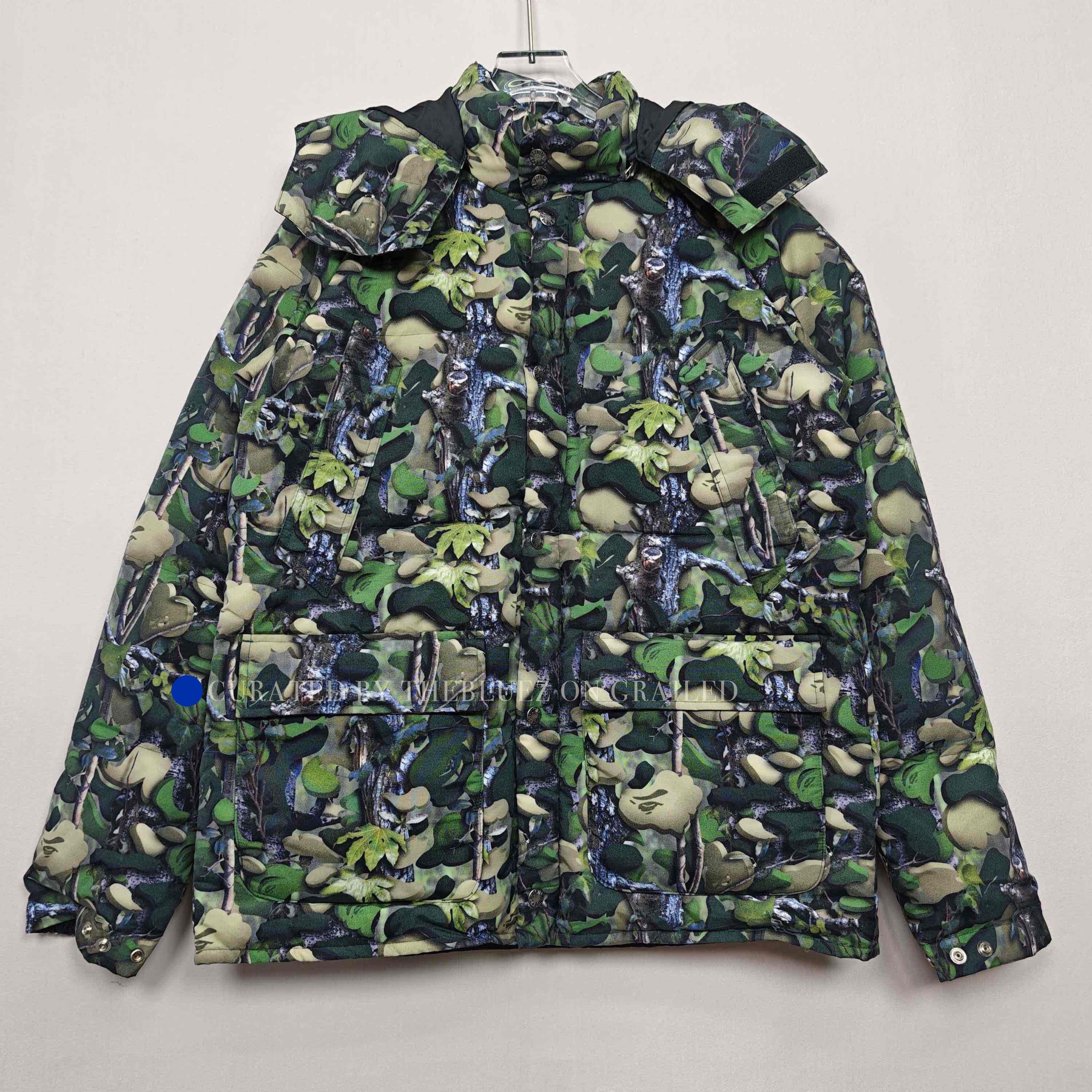Bape Camo Down Jacket in Multicolor Size US L / EU 52-54 / 3 - 1 Thumbnail