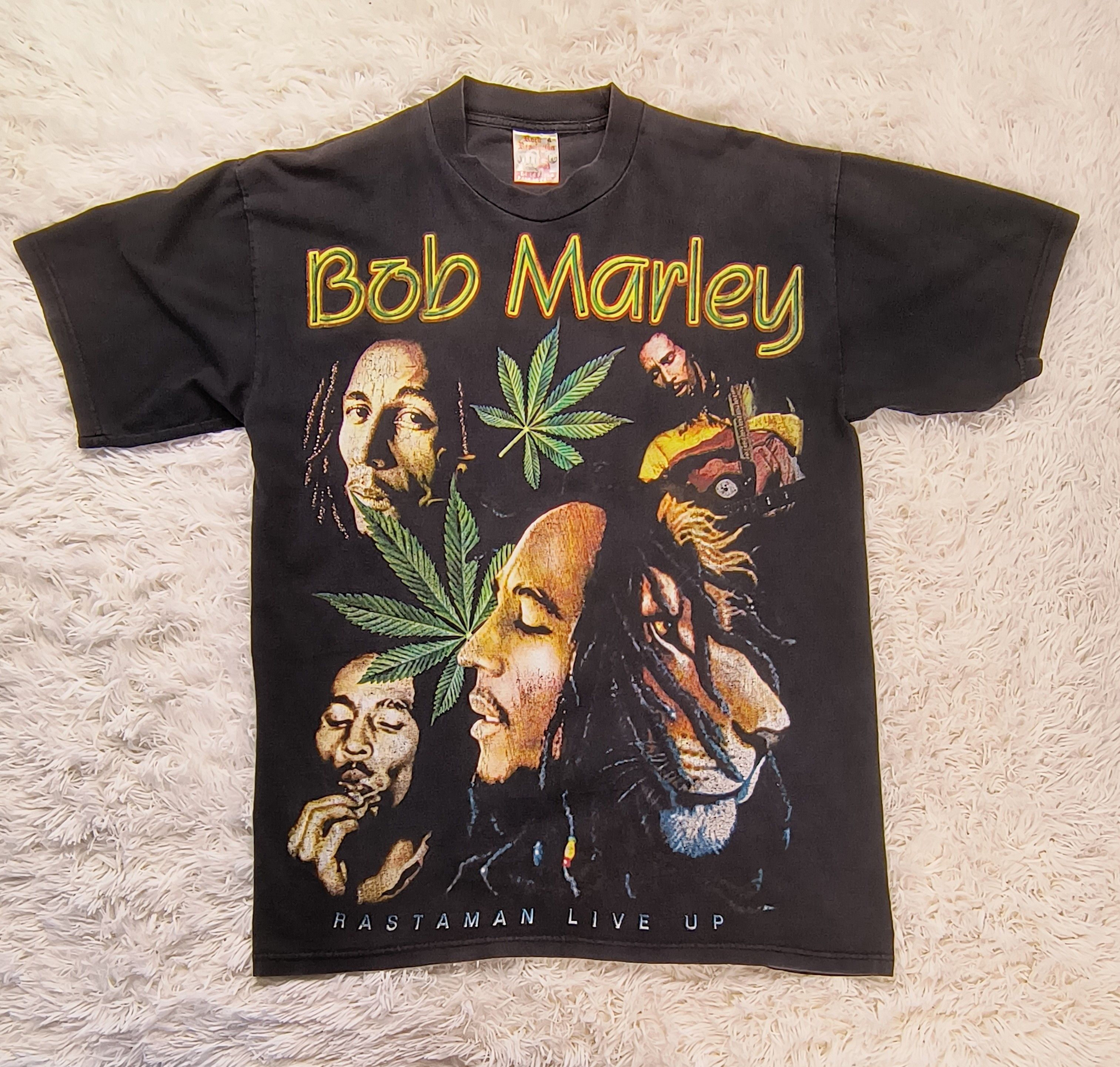 Bob Marley Vintage AOP Bob Marley rastaman live up tee Size US L / EU 52-54 / 3 - 2 Thumbnail