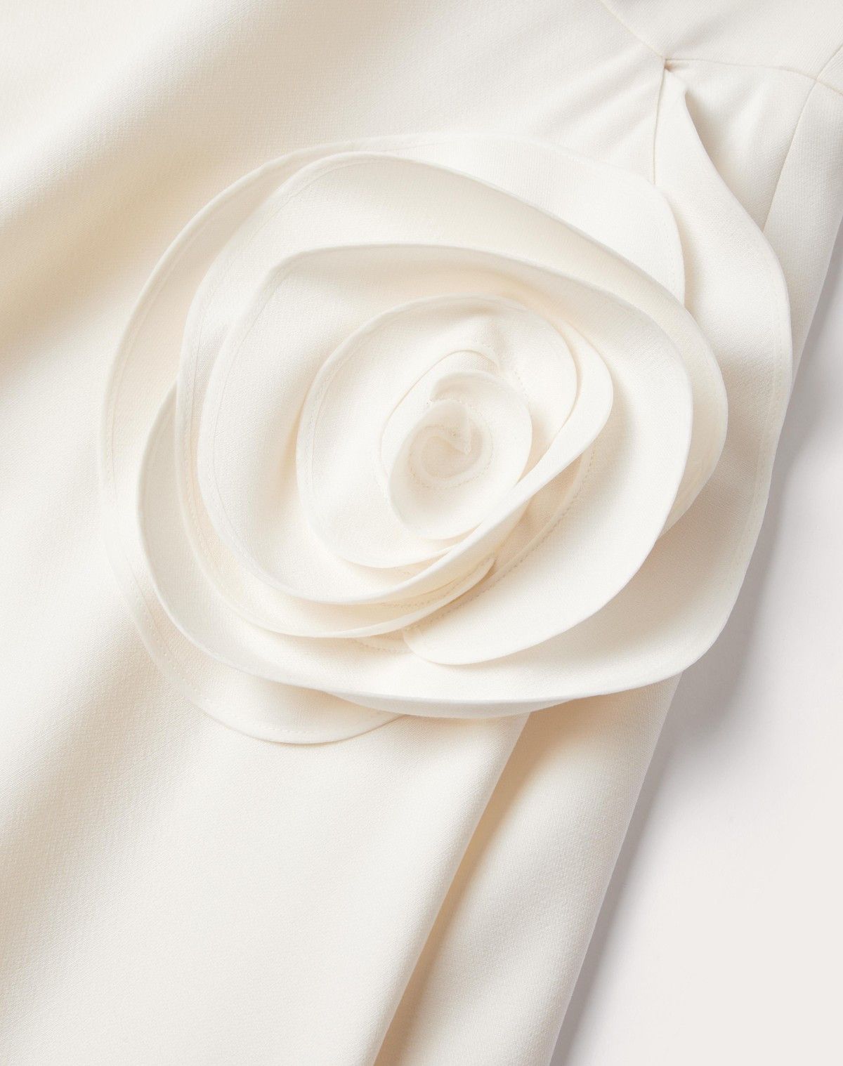 Valentino o1s1wg110525 Crepe Couture Midi Dress in White Size S / US 4 / IT 40 - 7 Thumbnail