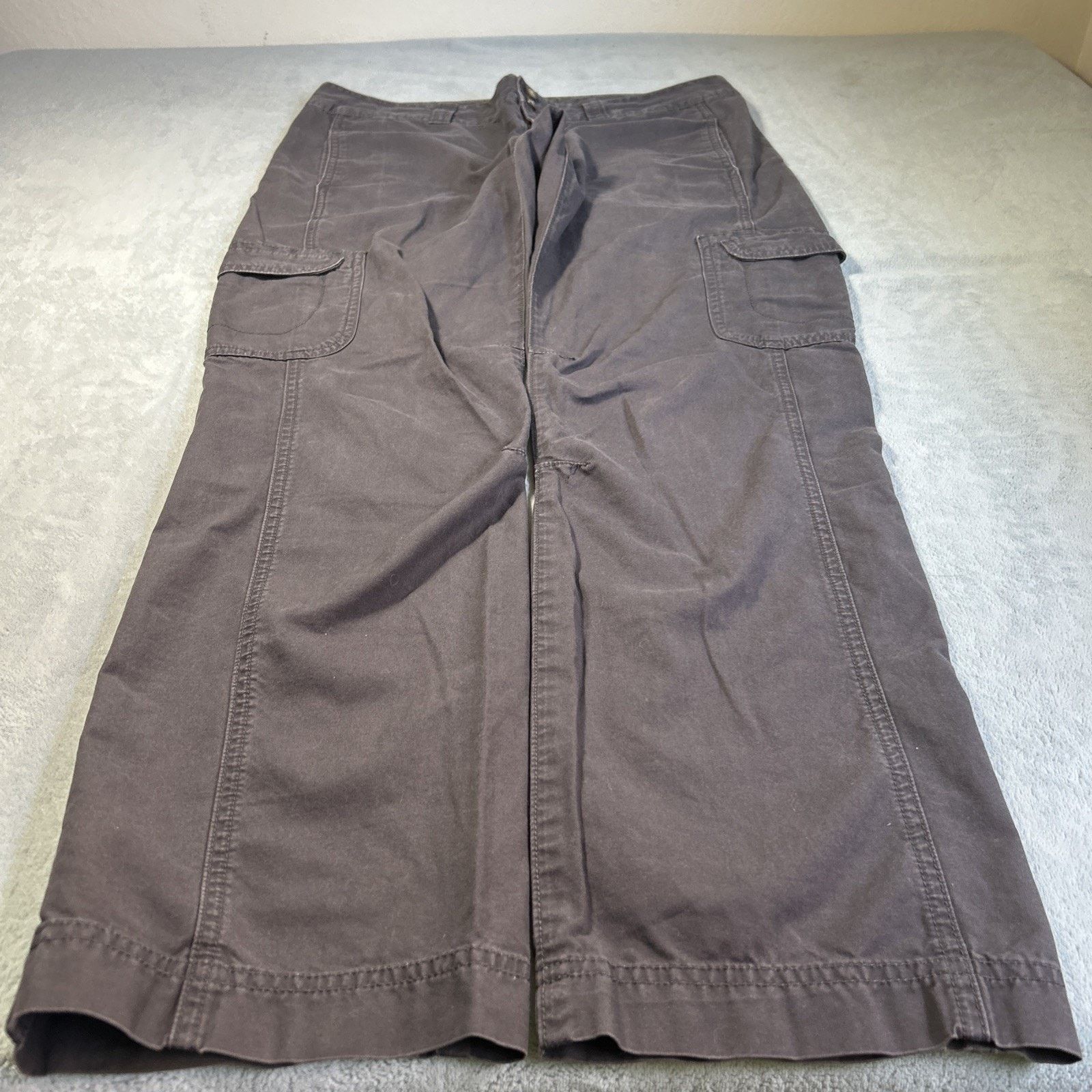 Eddie Bauer Straight Cargo Pants Wms 10 36x30 Hamilton Utility Surplus Size 36" / US 14 / IT 50 - 1 Thumbnail