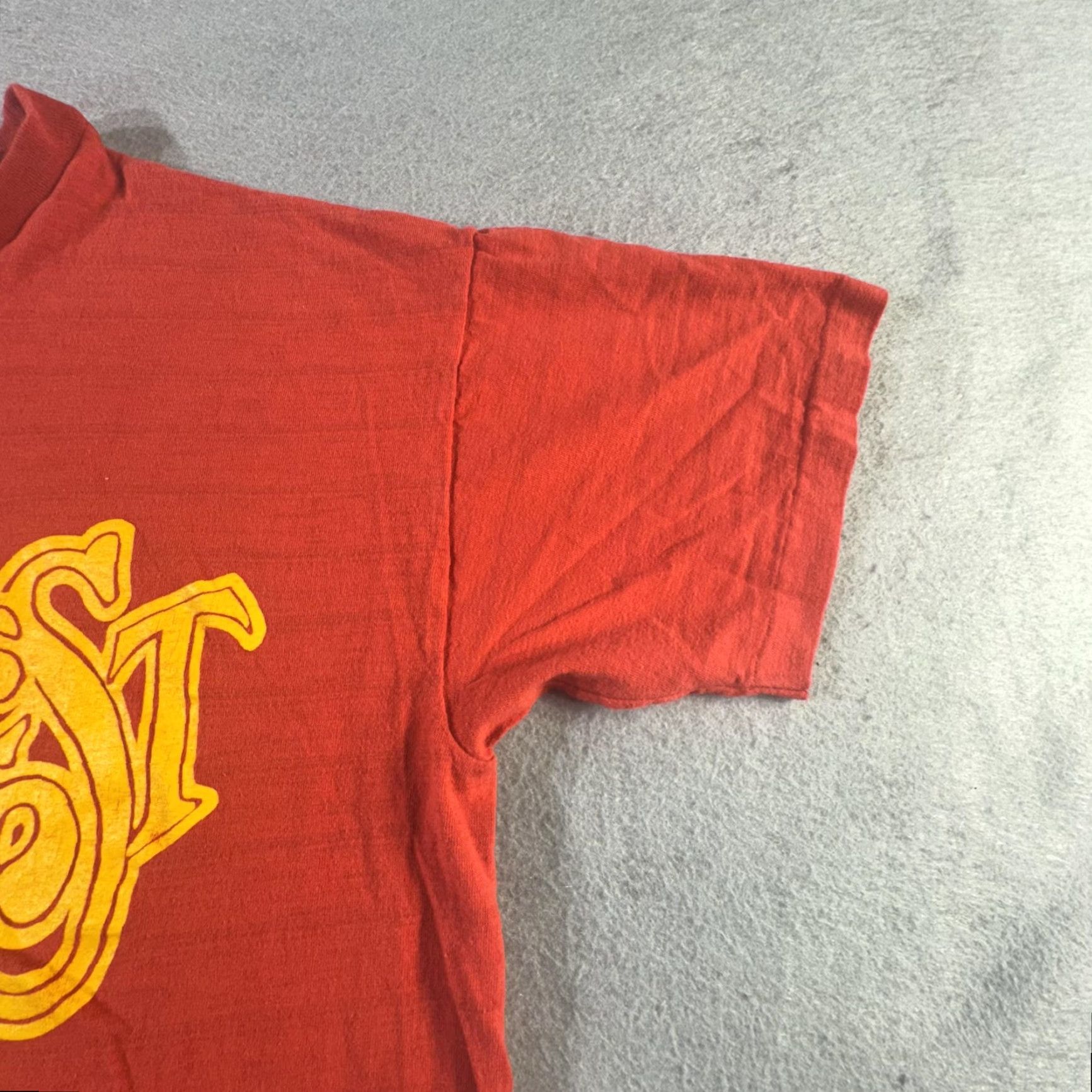 Vintage Vintage Beale St Memphis Shirt Mens XL Cotton 1970s Tourist Souvenir Tee Red USA Classic Retro Size US XL / EU 56 / 4 - 4 Thumbnail