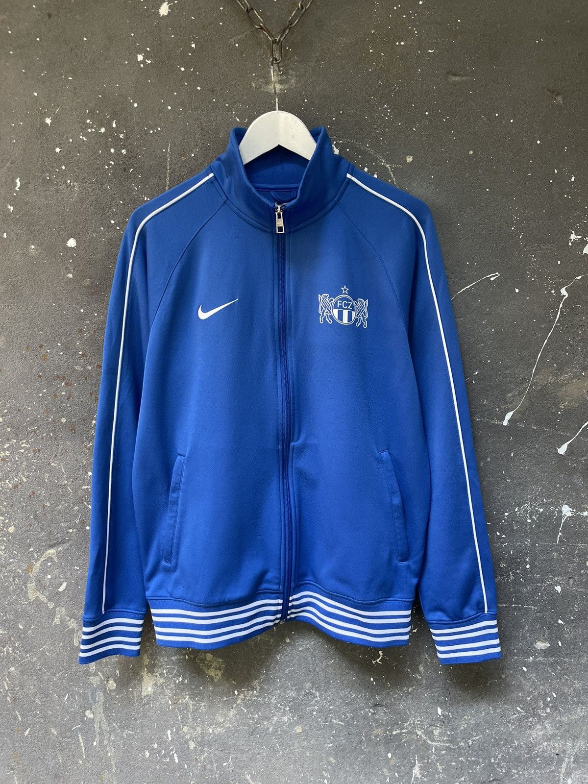 Nike Nike Zurich 2013/2014 Track Jacket Football Y2K Jersey RARE Size US M / EU 48-50 / 2 - 1 Thumbnail