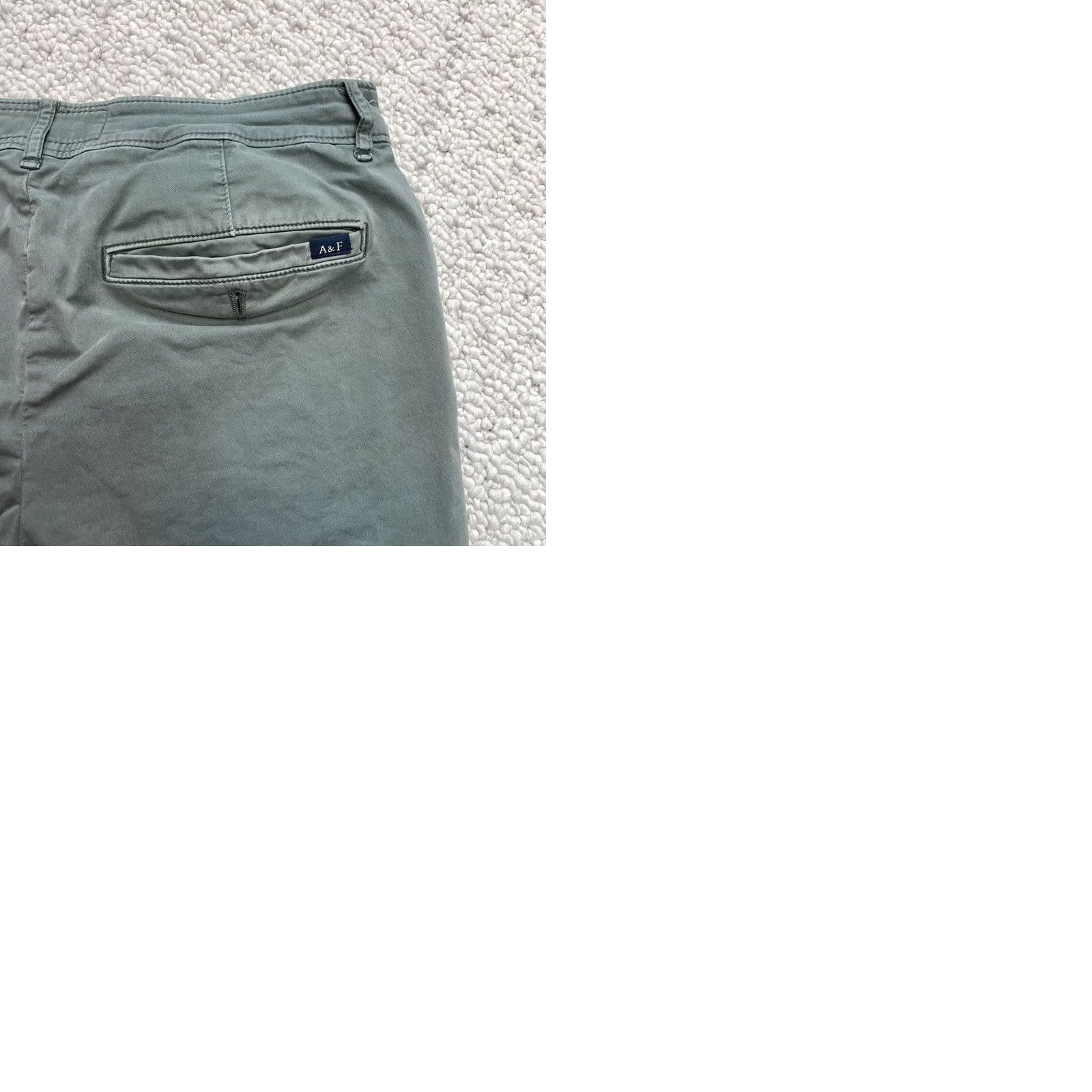 Abercrombie & Fitch Abercrombie & Fitch Chino Shorts Mens 28 Green Cotton Straight Pockets 8" Insm Size US 28 / EU 44 - 9 Thumbnail