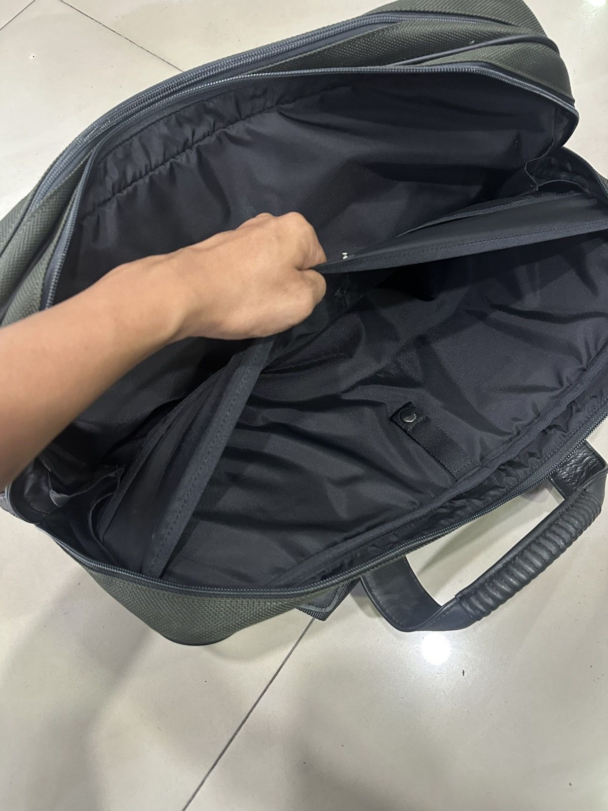 Issey Miyake Rare Issey Miyake Business Work Laptop Bag Tag Label Maruem Size ONE SIZE - 11 Thumbnail