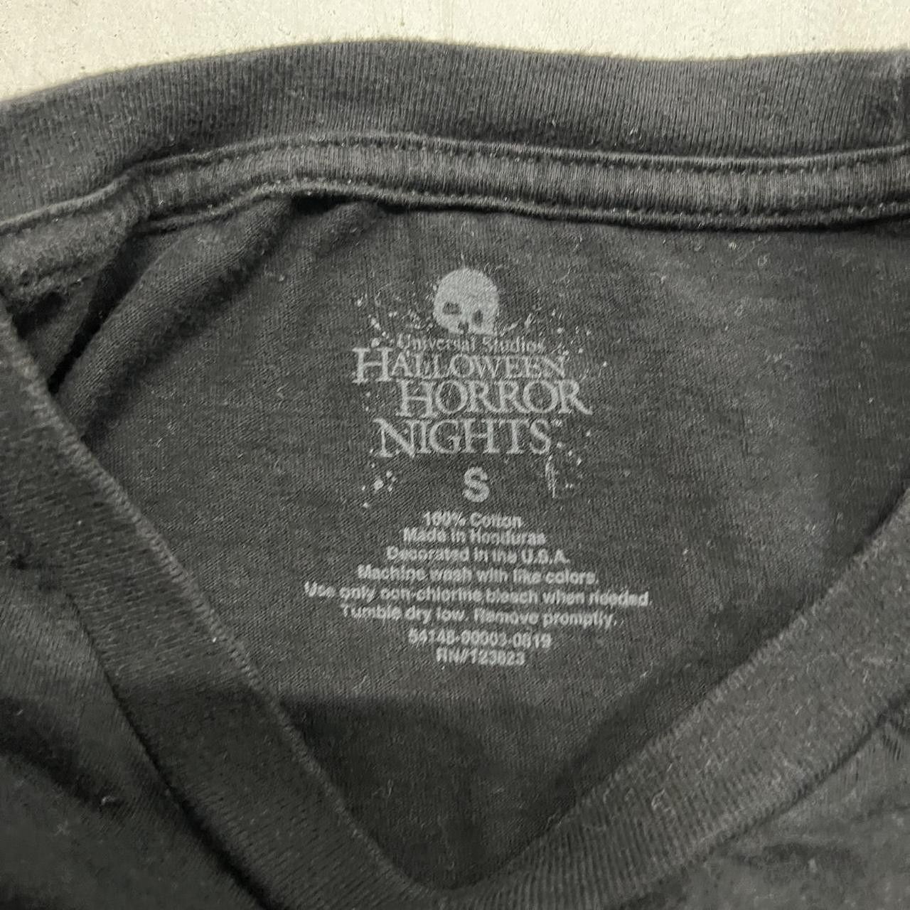 Universal Studios × Vintage Vintage Y2K Halloween Horror Nights Stranger Things Tee! Size US S / EU 44-46 / 1 - 5 Thumbnail