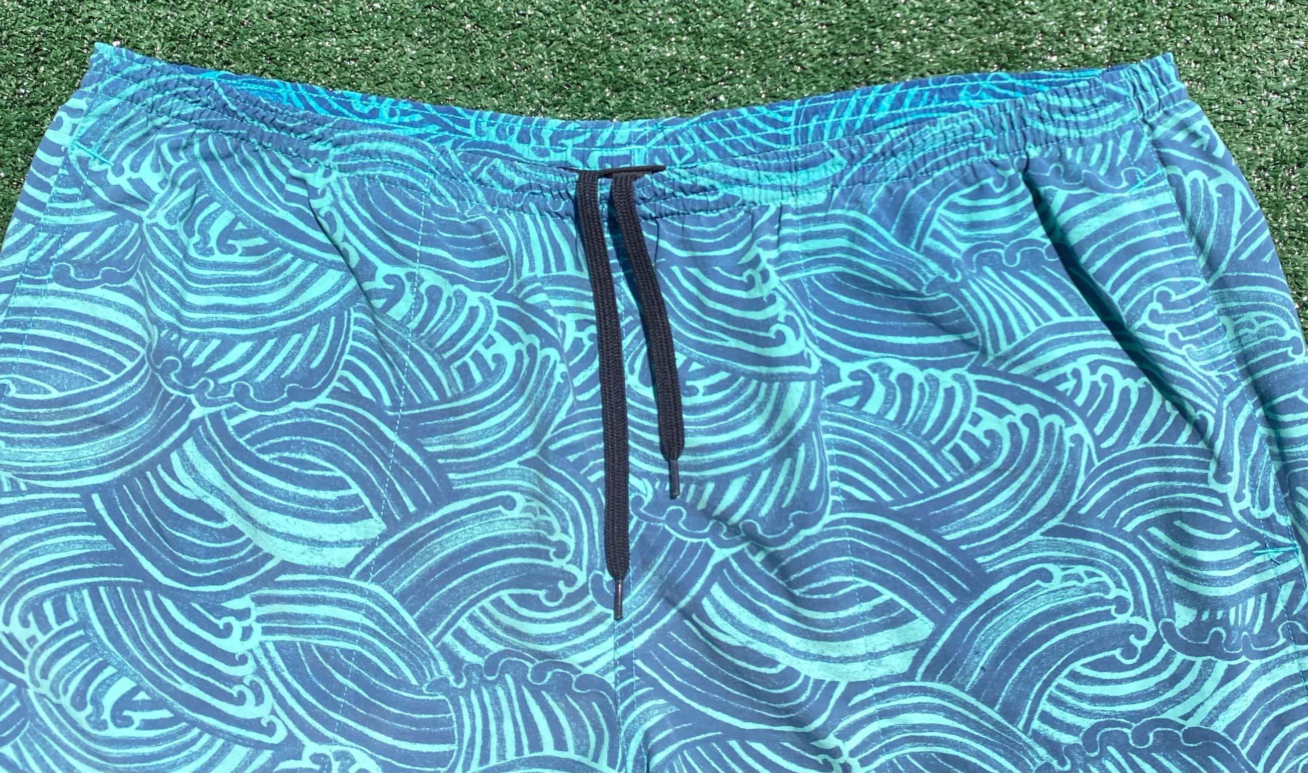 Patagonia Patagonia Baggies Wave Patterned Lined Shorts Men’s Size XL Size US 40 / EU 56 - 2 Thumbnail