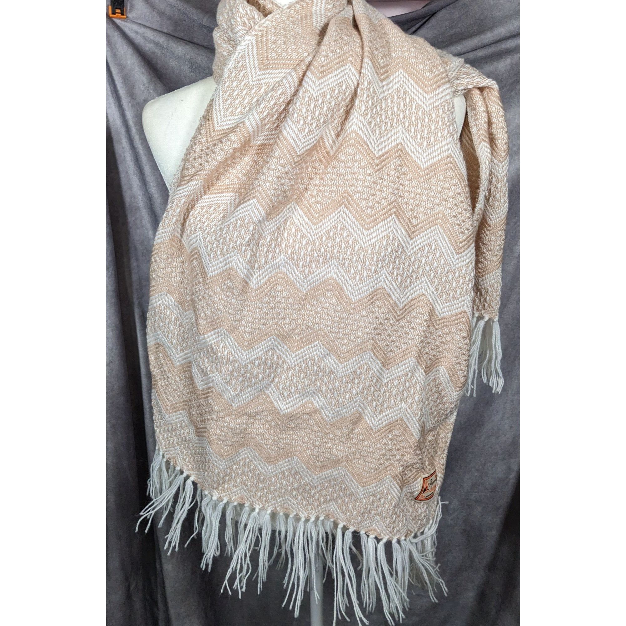 Other Figueroa Genuine Alpaca Peruvian Cream Chevron Scarf Size ONE SIZE - 8 Thumbnail