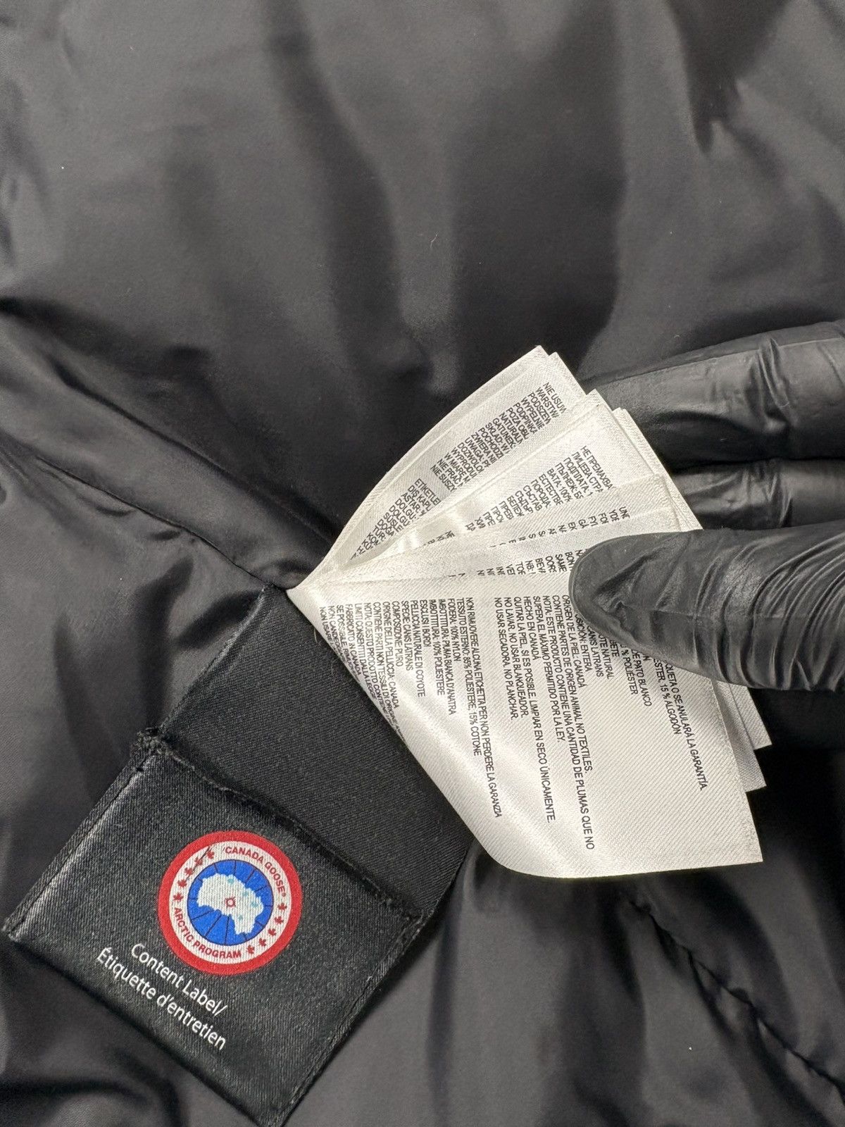 Canada Goose Canada Goose Montebello Parka 2530L Down Jacket XS Size XS / US 0-2 / IT 36-38 - 18 Thumbnail