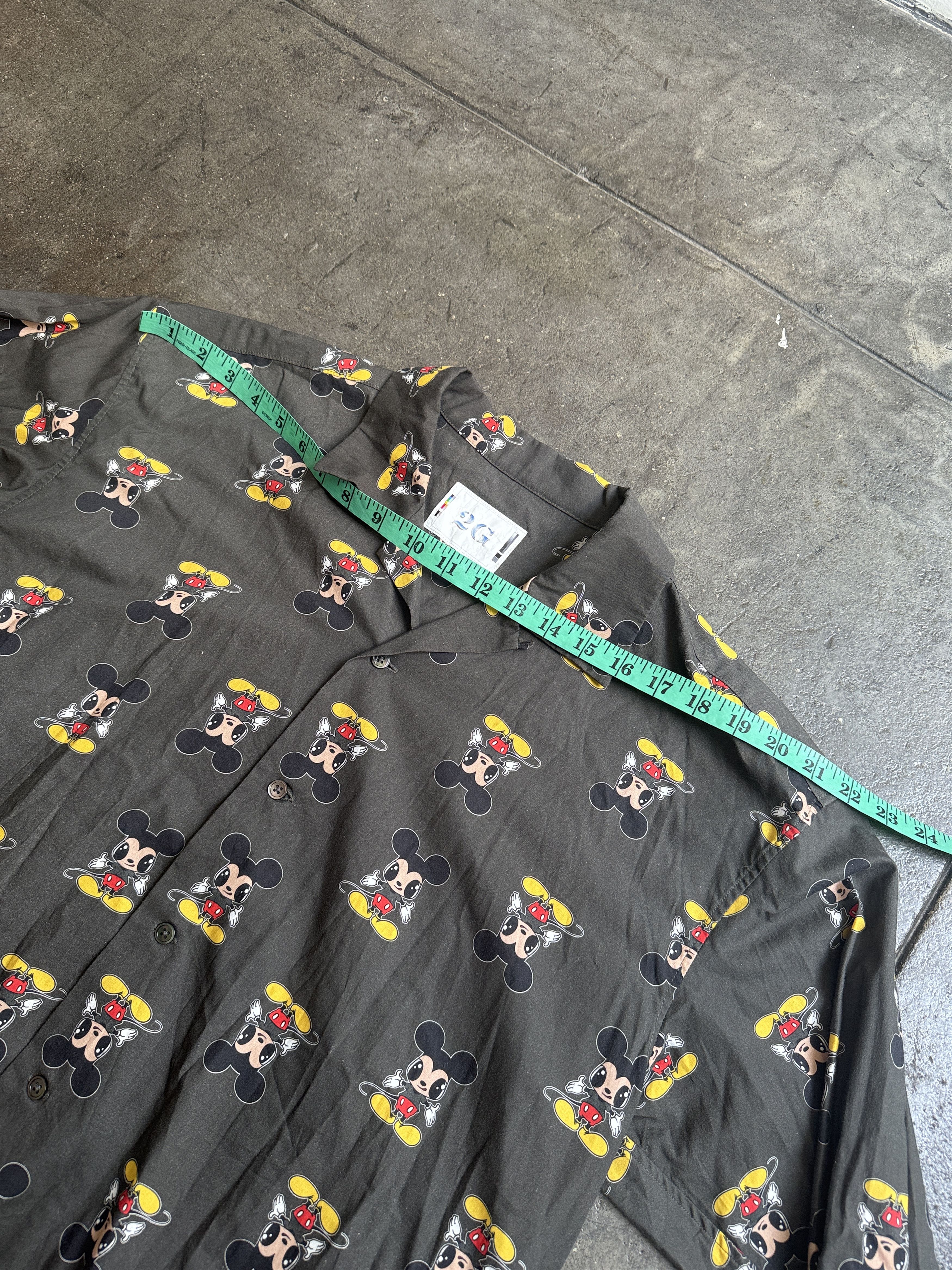 Disney 2G Japanese Tokyo Shirt w/ Mickey Mouse Size US M / EU 48-50 / 2 - 8 Thumbnail