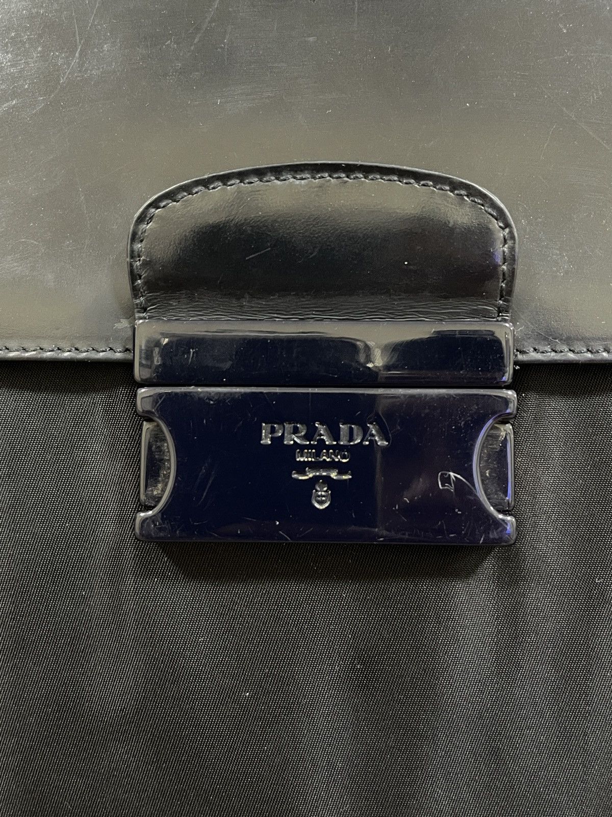 Vintage Prada Enamel Tessuto Bag Made In Italy Size ONE SIZE - 9 Thumbnail