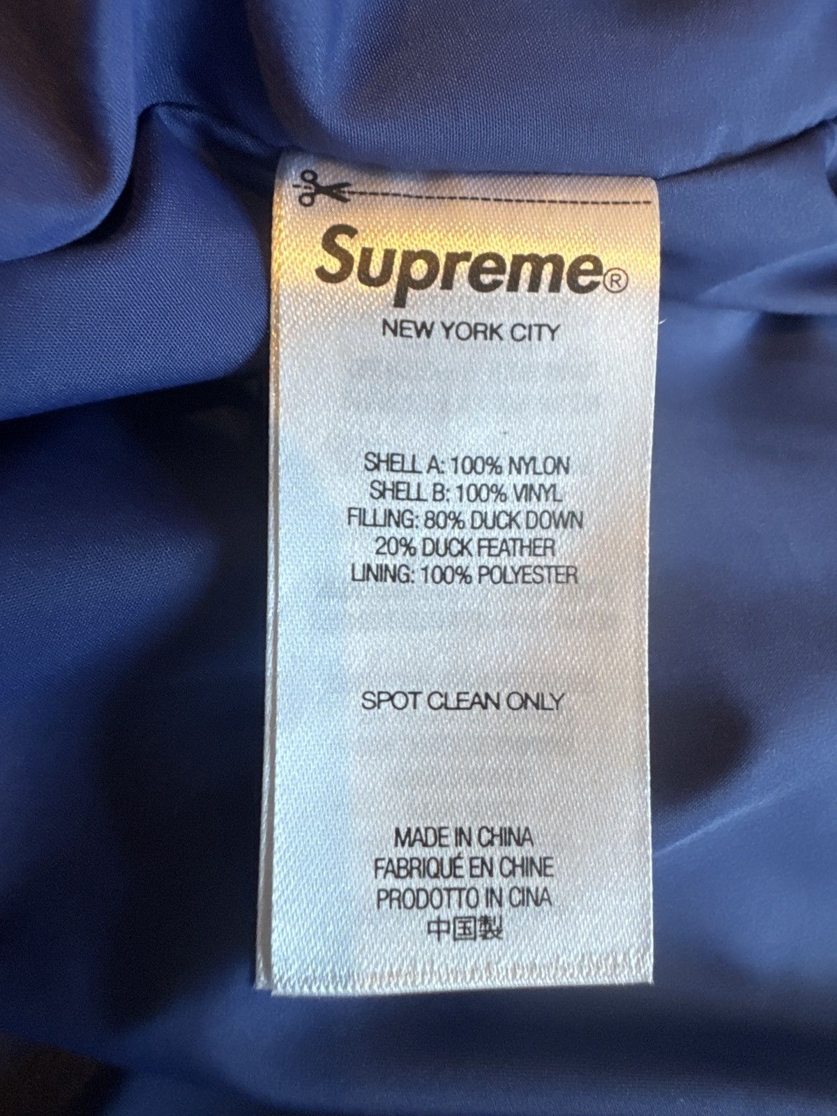 Supreme Supreme Glitter Yoke Down Puffer Jacket 'Navy' Size US M / EU 48-50 / 2 - 9 Thumbnail