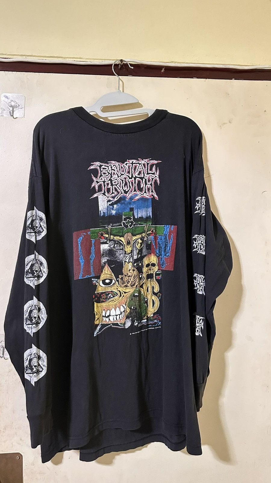 Band Tees Brutal truth “Extreme Conditions Demand Extreme Responses” Size US XL / EU 56 / 4 - 1 Thumbnail
