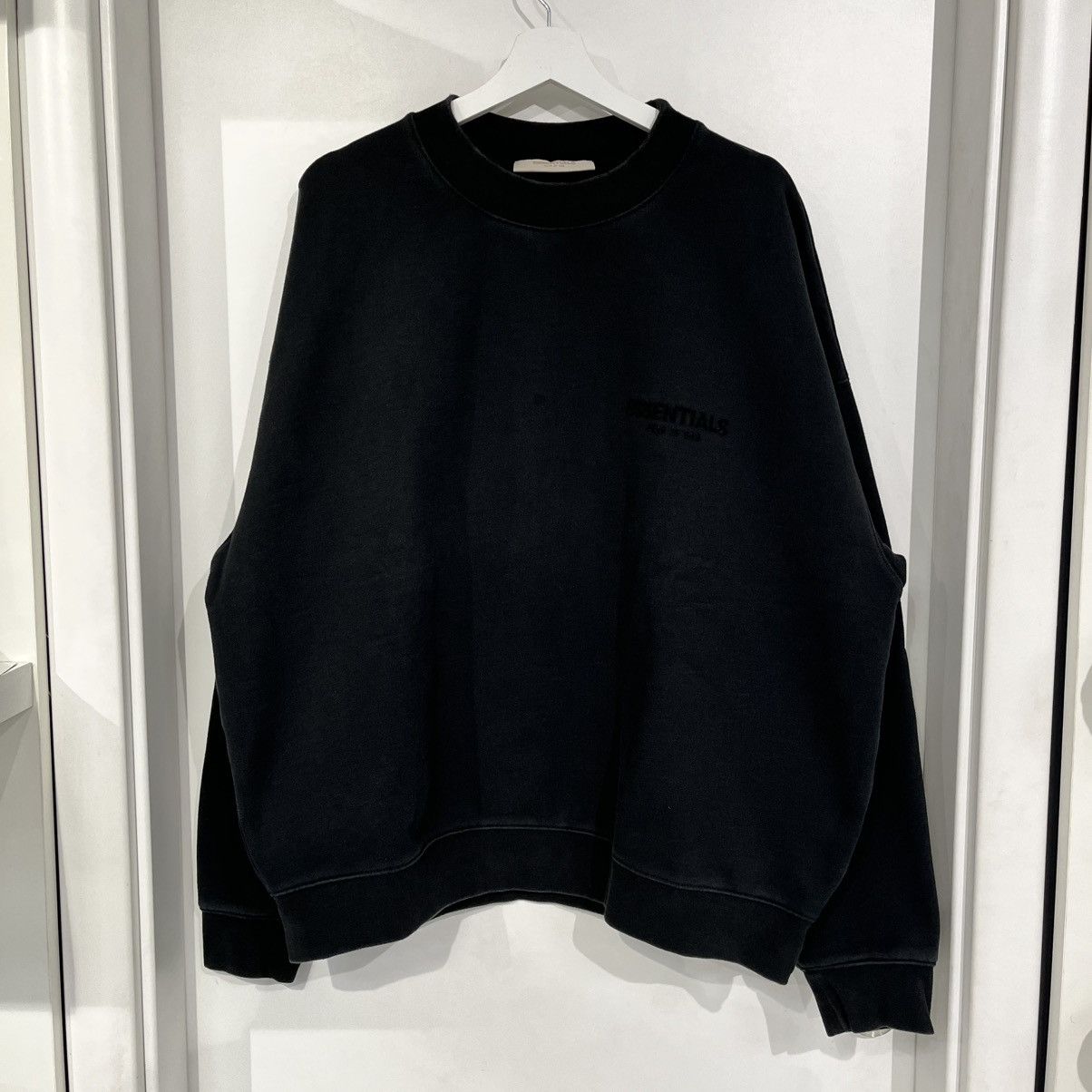 Essentials × Fear of God Fear Of God Essentials Crewneck Black Size US XL / EU 56 / 4 - 1 Thumbnail