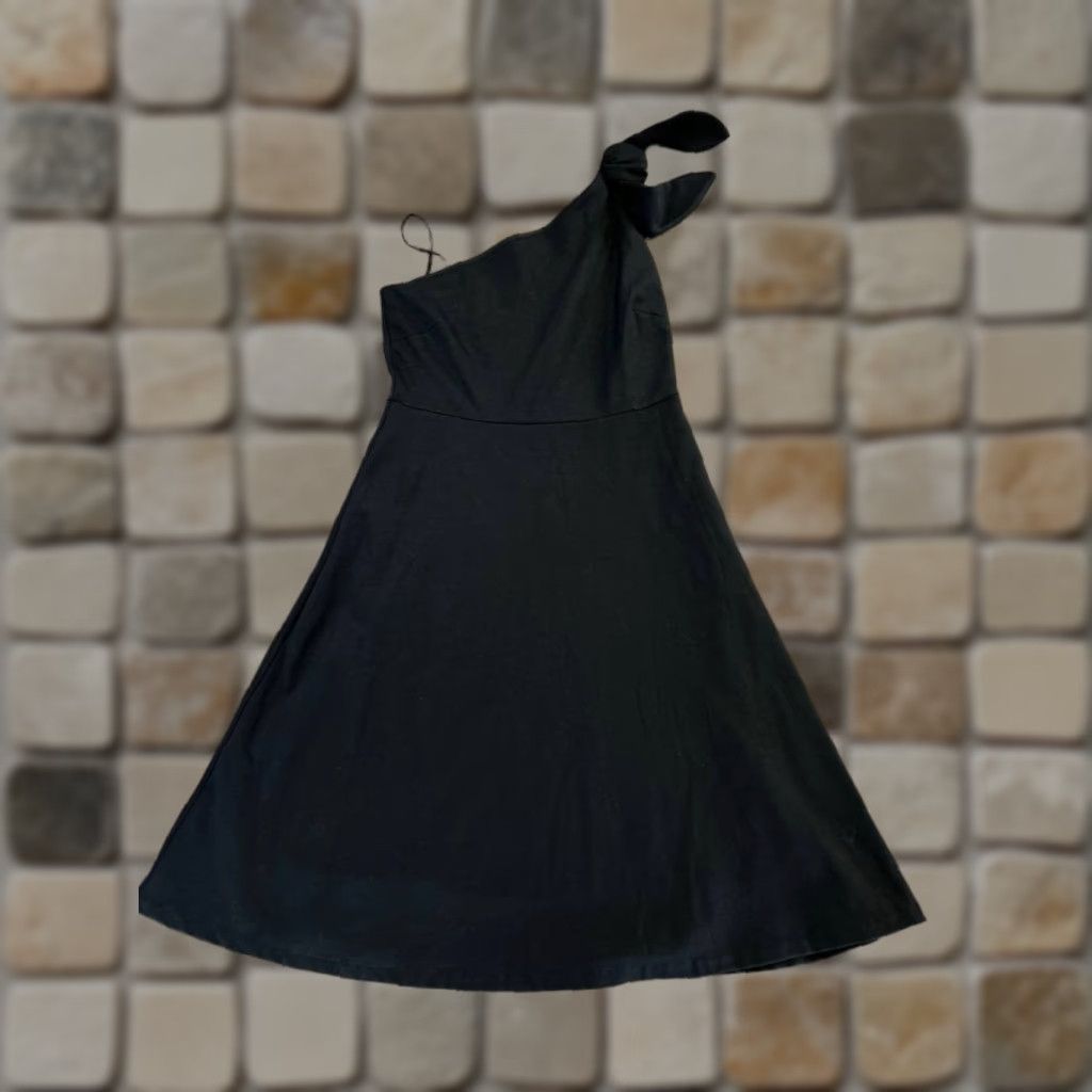 b darlin black lace dress Black One Shoulder Midi Dress With Bow Accent