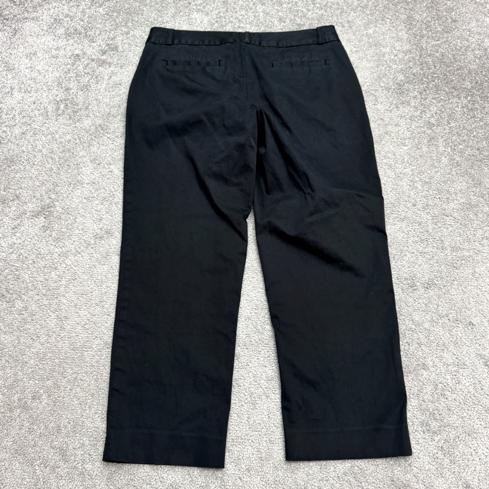 Banana Republic Banana Republic Cropped Pants Womens 10 Black Cotton Stretch Straight Flat Front Button Zip Hook & Eye Size 32" / US 10 / IT 46 - 2 Thumbnail