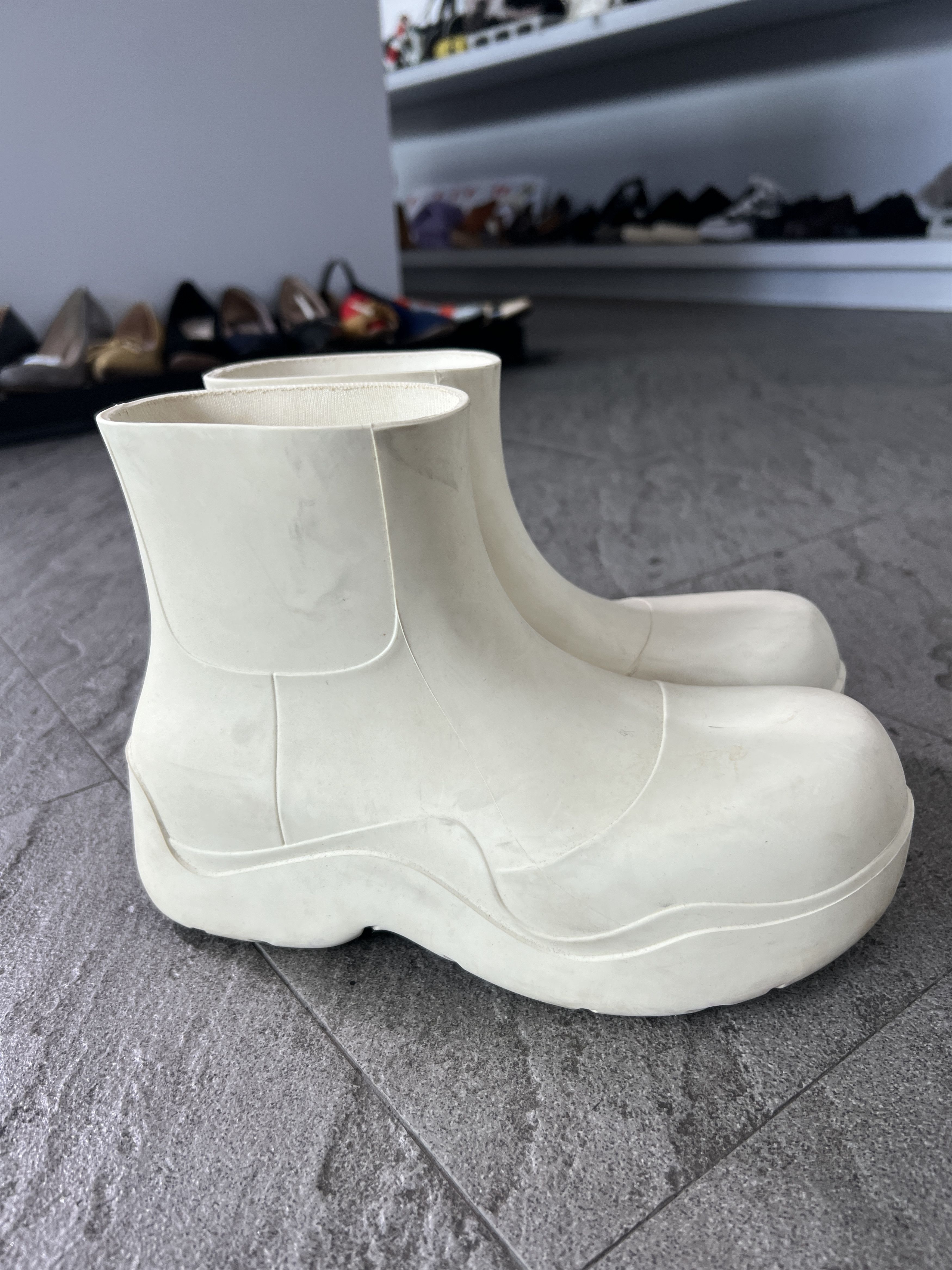 Bottega Veneta Bottega Veneta Puddle Boots White EU37 Rubber Size US 7 / IT 37 - 2 Thumbnail