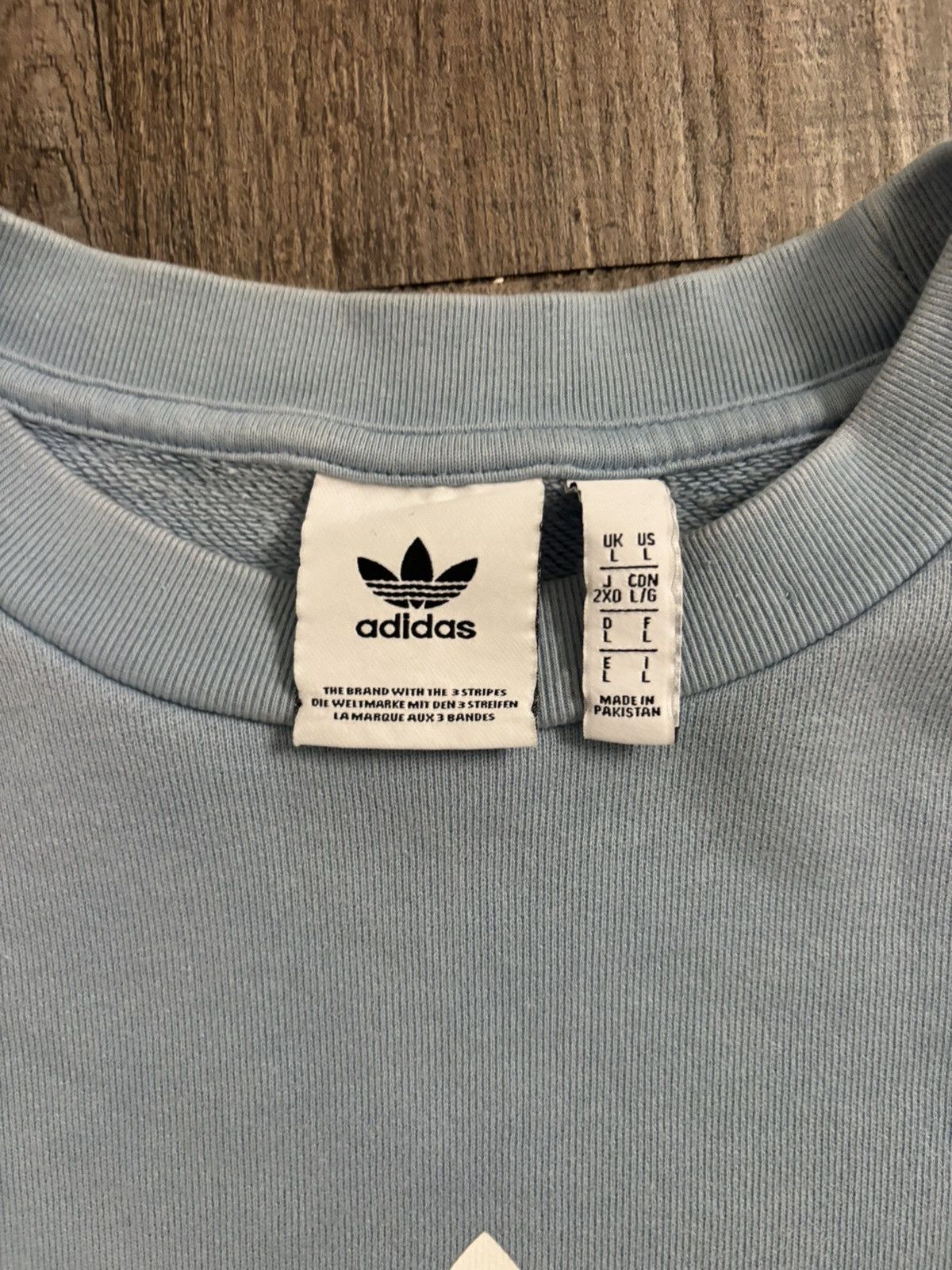 Adidas Adidas Center Logo Crewneck / Sweatshirt Size US L / EU 52-54 / 3 - 2 Thumbnail