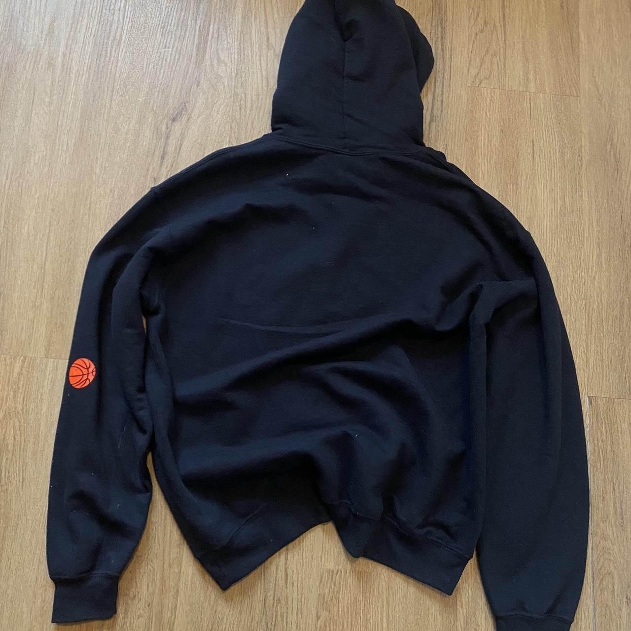 Gildan Black and orange basketball hoodie NBA Size US M / EU 48-50 / 2 - 2 Thumbnail