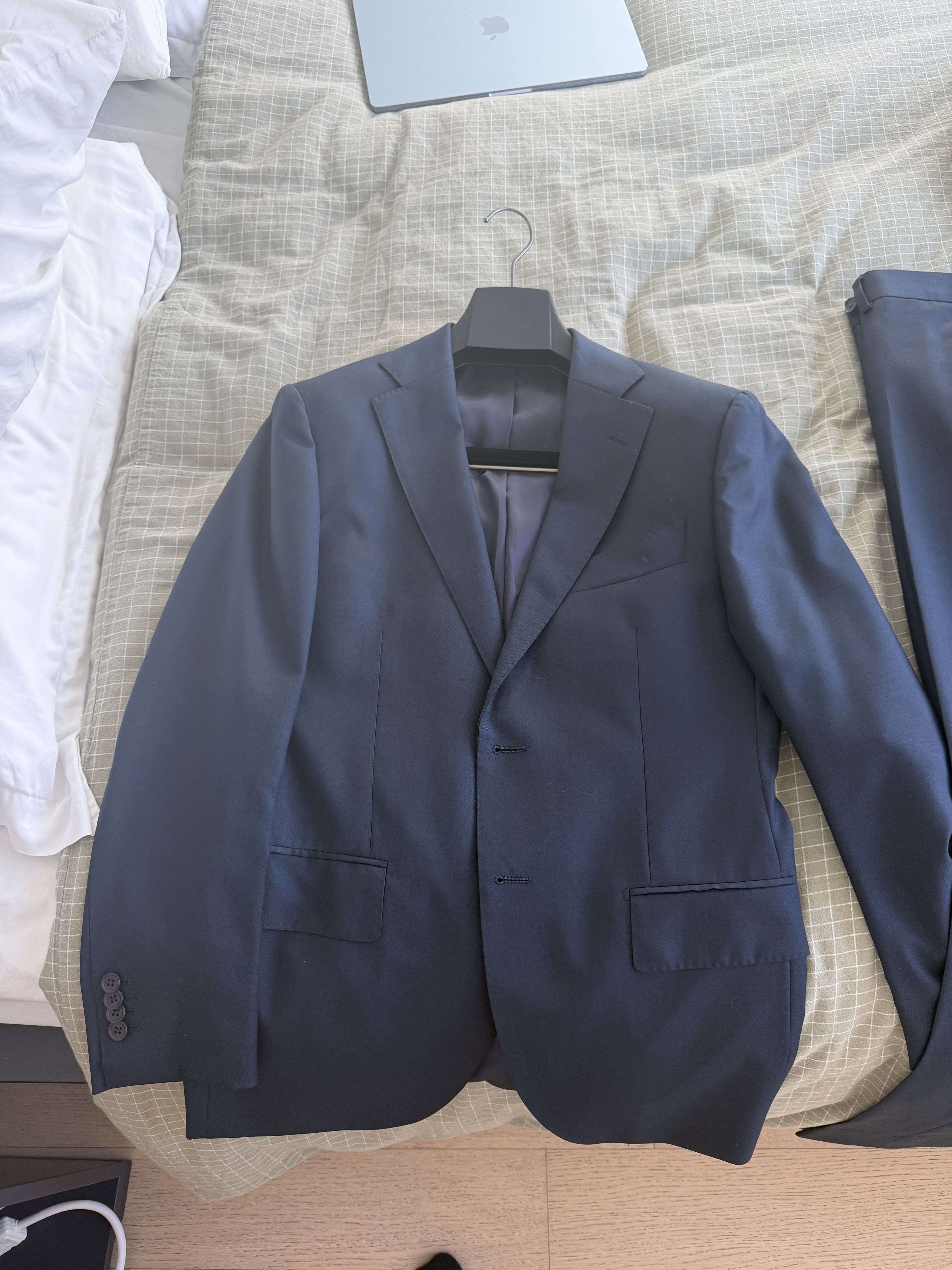 Suitsupply Navy suit Size 38S - 2 Thumbnail