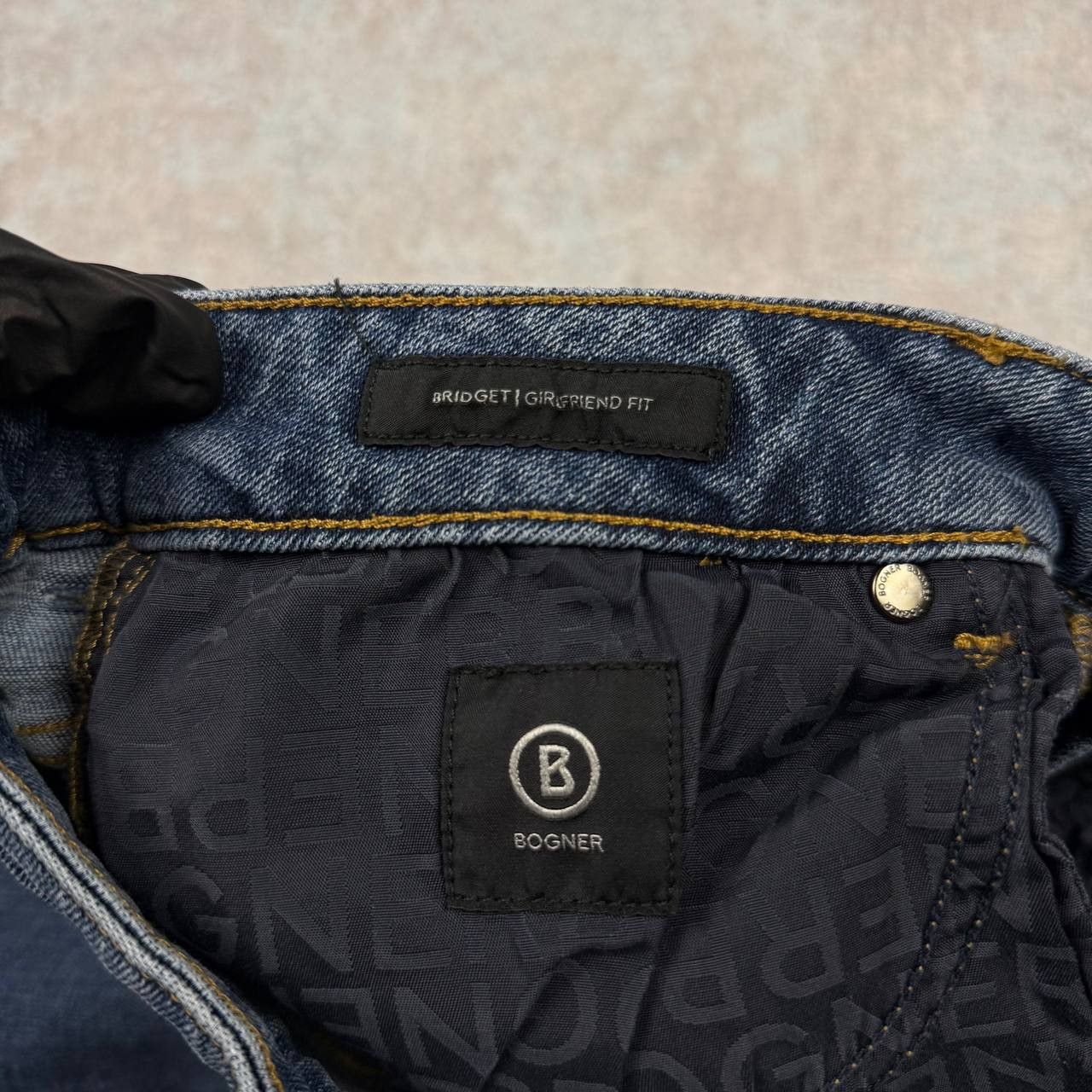 Bogner BOGNER BRIDGET BLUE STRAIGTHT JEANS Size 32" / US 10 / IT 46 - 8 Thumbnail
