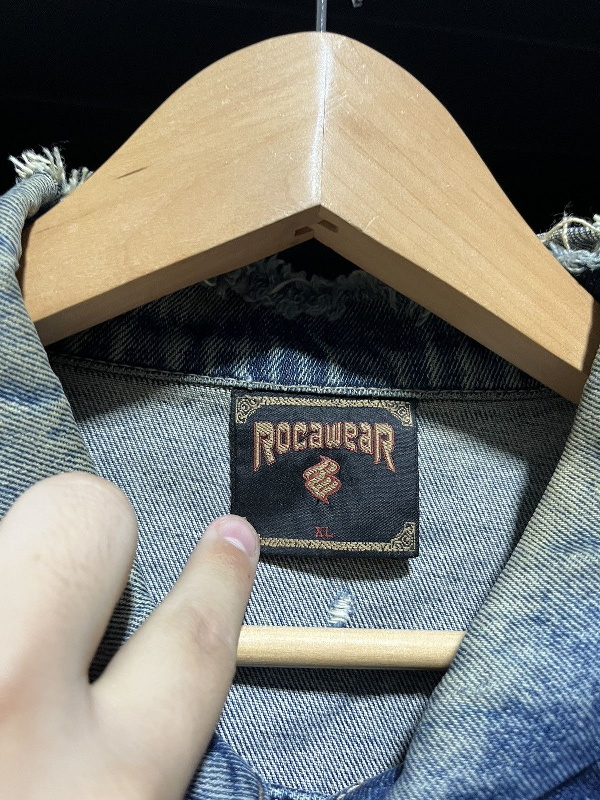 JNCO × Rocawear × Vintage Crazy Vintage Y2K Rocawear Hip-Hop Denim Trucker Jacket Size US XL / EU 56 / 4 - 9 Thumbnail