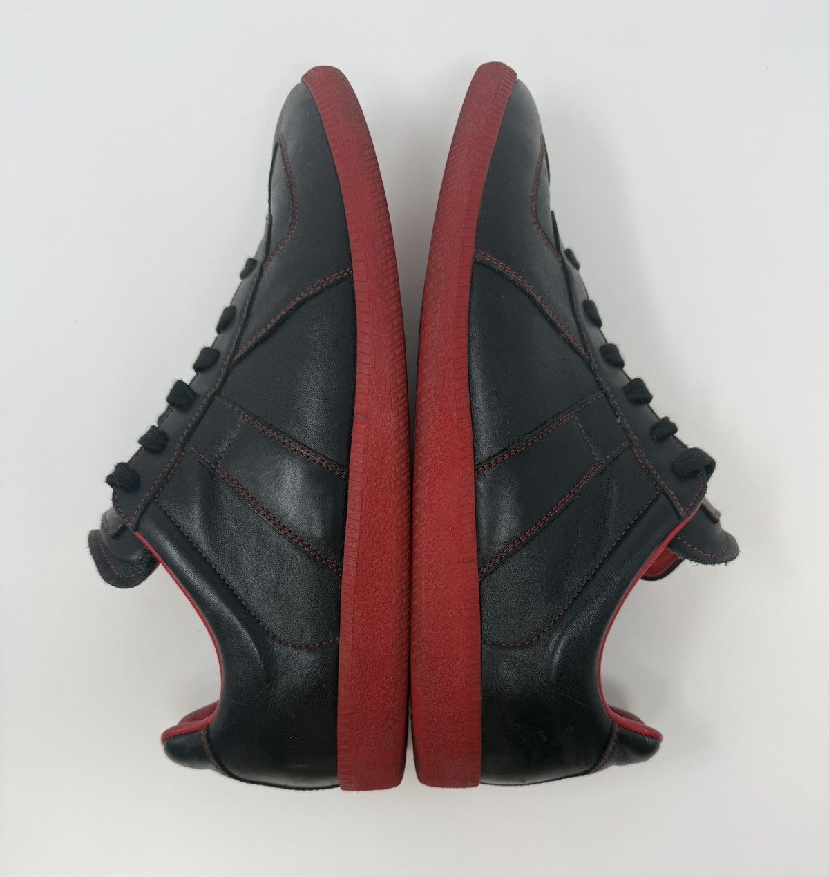 Maison Margiela Maison Margiela Replica GAT Leather Sneaker Black Red Size US 10 / EU 43 - 3 Thumbnail