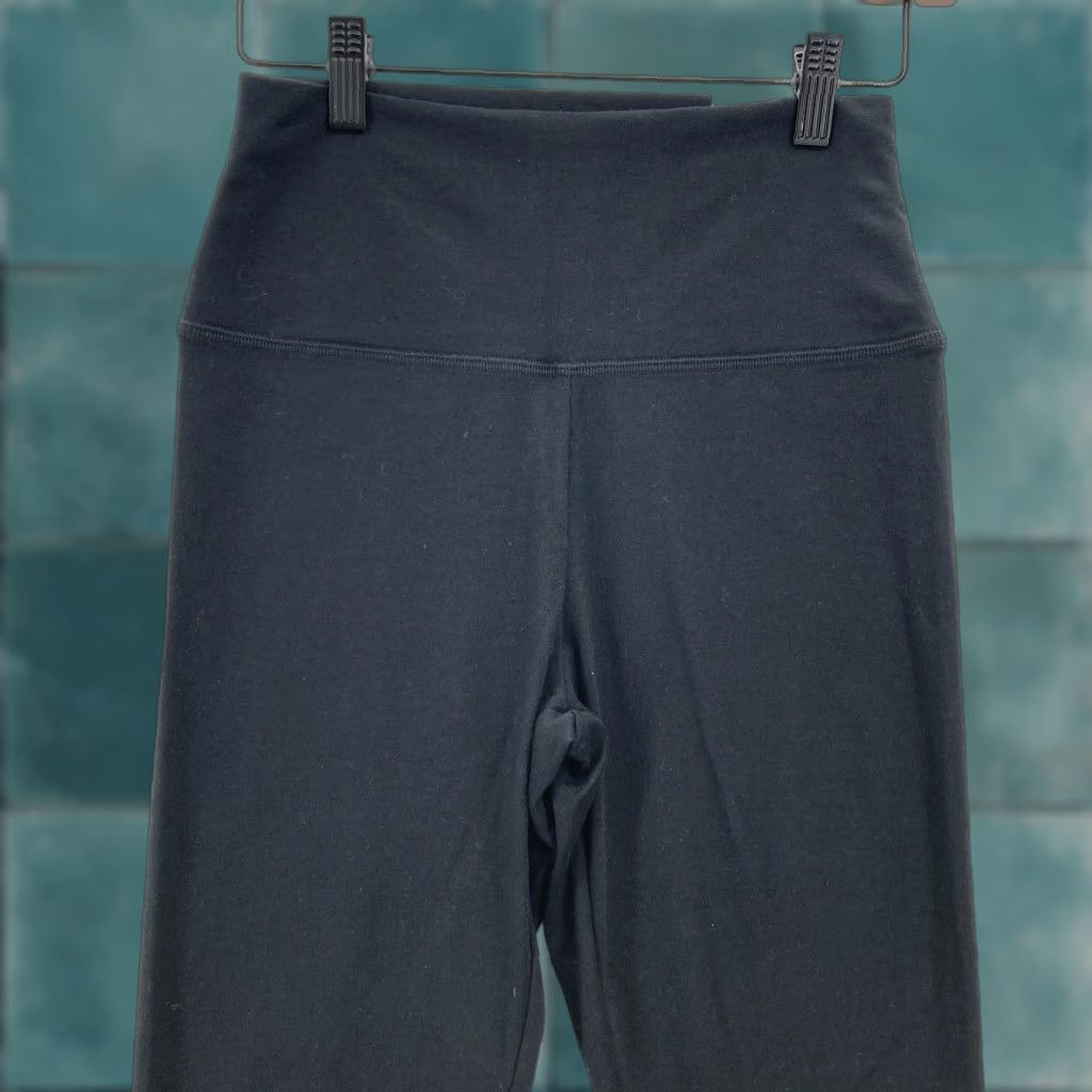 Vintage Aerie OFFLINE Leggings Women's Small Crop High Rise Black Stretch NWT Size 28" / US 6 / IT 42 - 1 Thumbnail