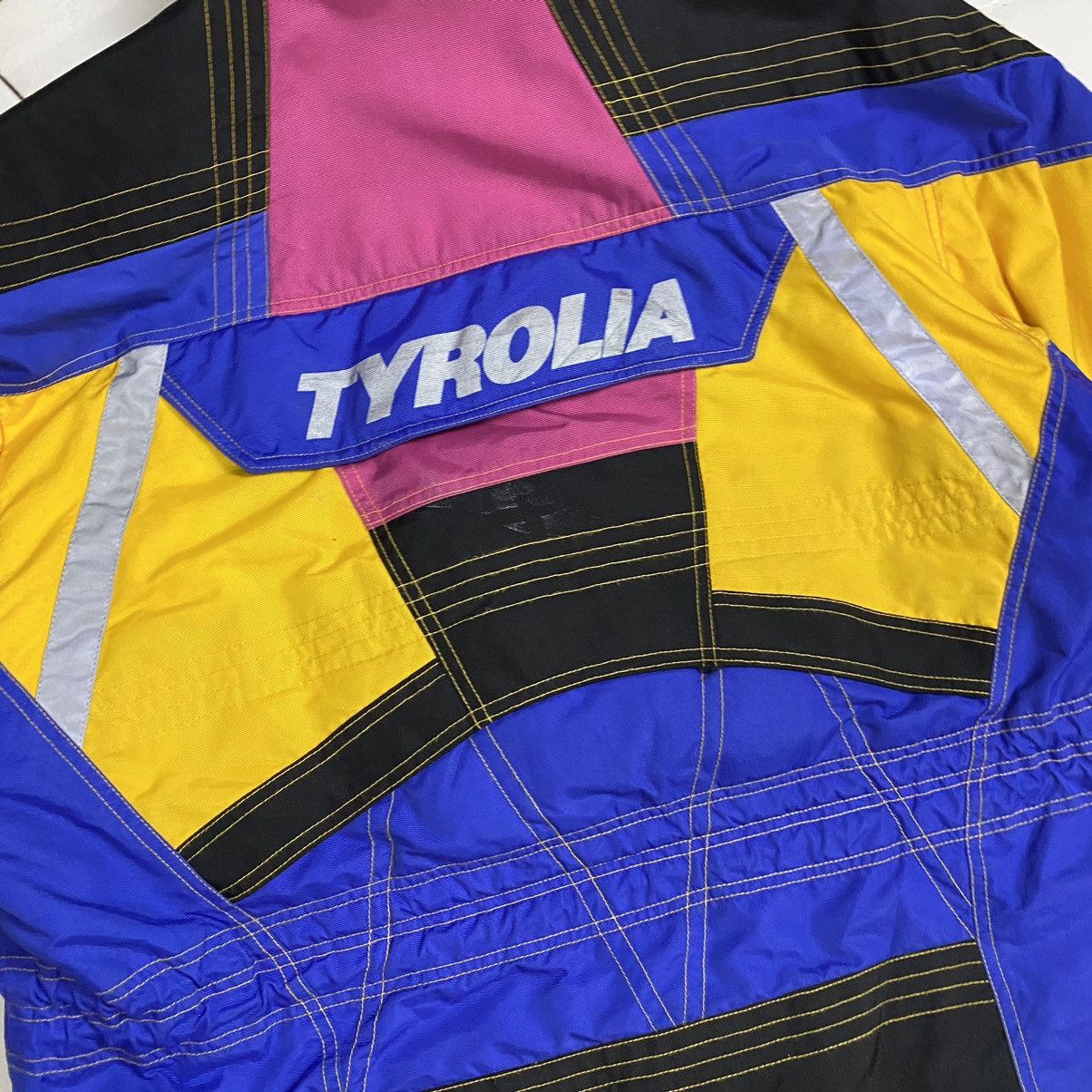 Vintage Tyrolia Ski Jacket Size US L / EU 52-54 / 3 - 15 Thumbnail