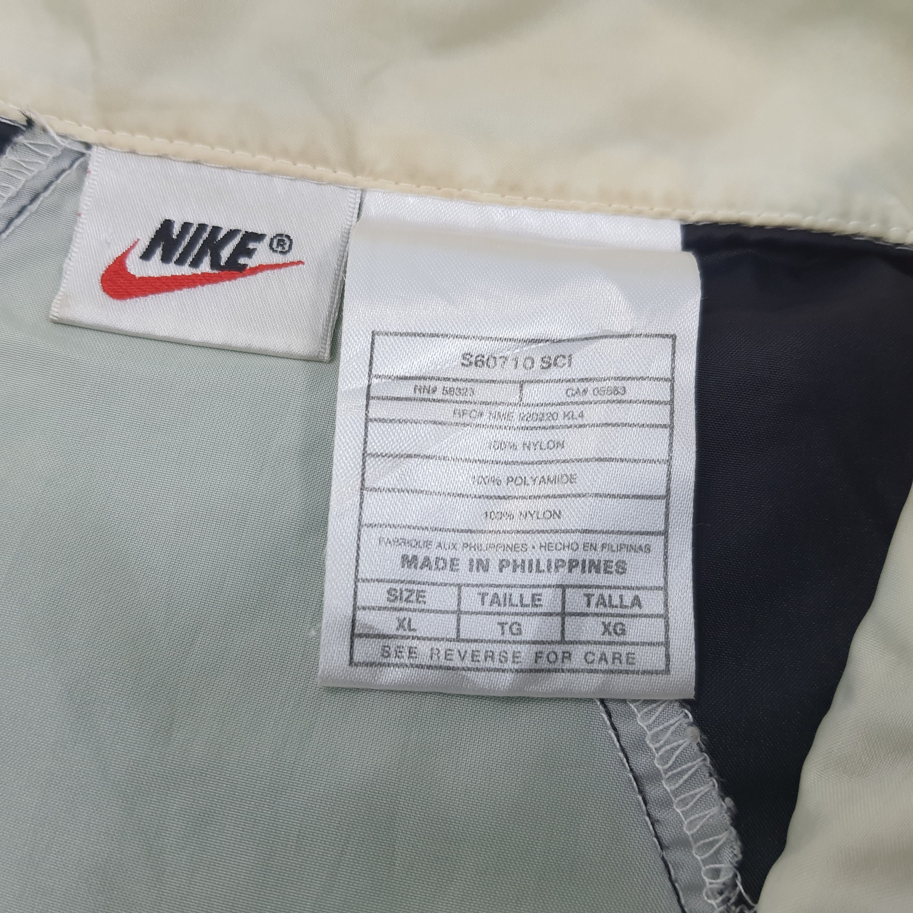 Nike × Vintage Vintage NIKE Outdoor Sports Jacket Size US XXL / EU 58 / 5 - 5 Thumbnail