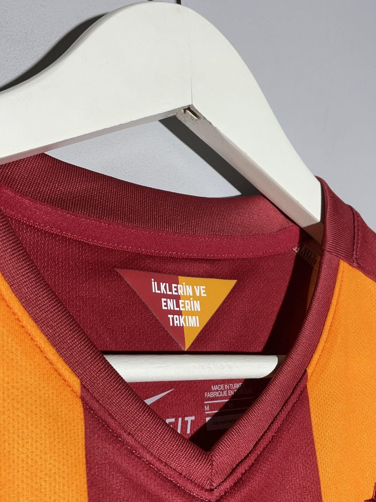 Nike Galatasaray Home 2014/15 Nike Y2k Streetwear Football Shirt Size US M / EU 48-50 / 2 - 4 Thumbnail