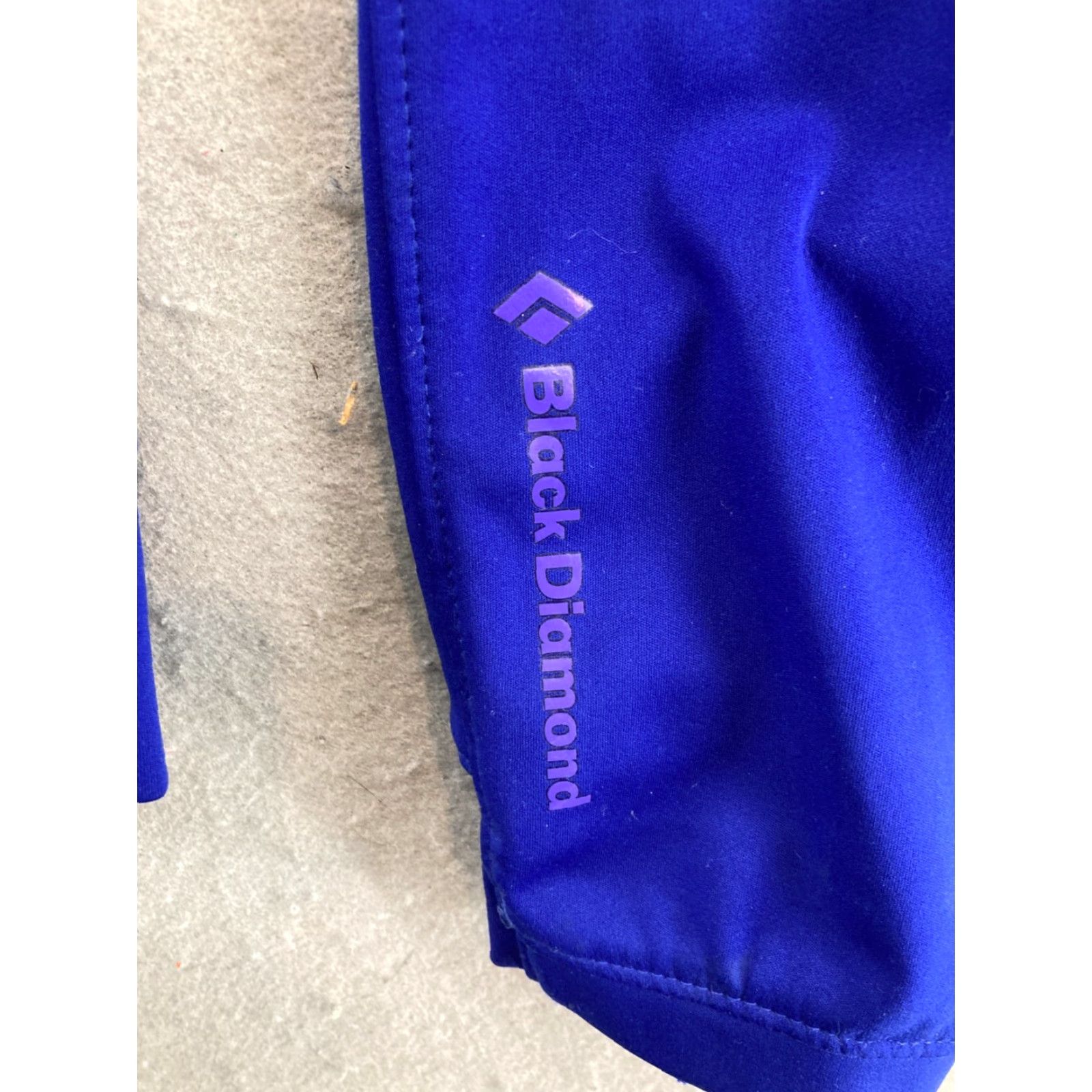 Black Diamond Black Diamond Jacket Womens XS Blue Full Zip Hooded Fitted Outdoor Hiking Outdoor Jacket Womens XS Blue Hooded Softshell Travel Casual Gift idea? Size XS / US 0-2 / IT 36-38 - 5 Thumbnail