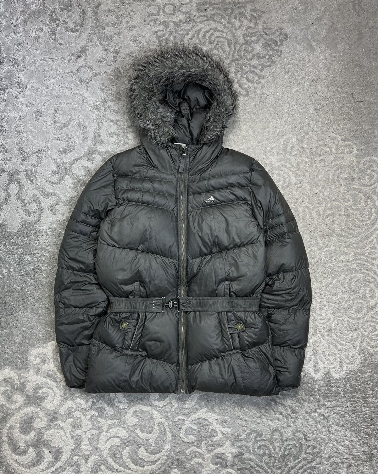 Adidas Adidas Avant Garde Vintage Y2K Down Winter Jacket with Fur Size US L / EU 52-54 / 3 - 1 Thumbnail
