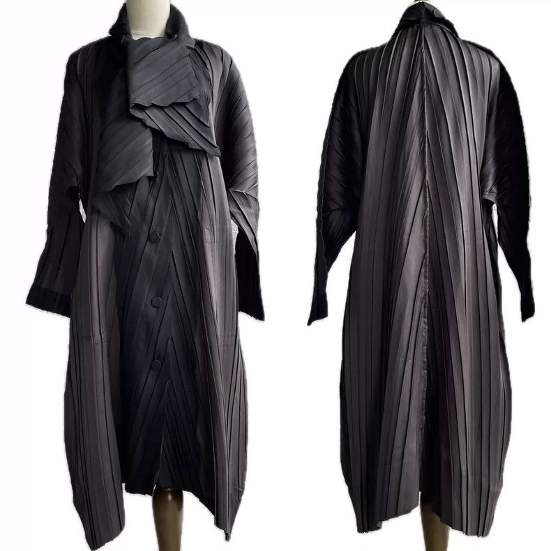 Issey Miyake Issey Miyake size:2 A coffee-black color-blocked mainline Size XS / US 0-2 / IT 36-38 - 2 Thumbnail