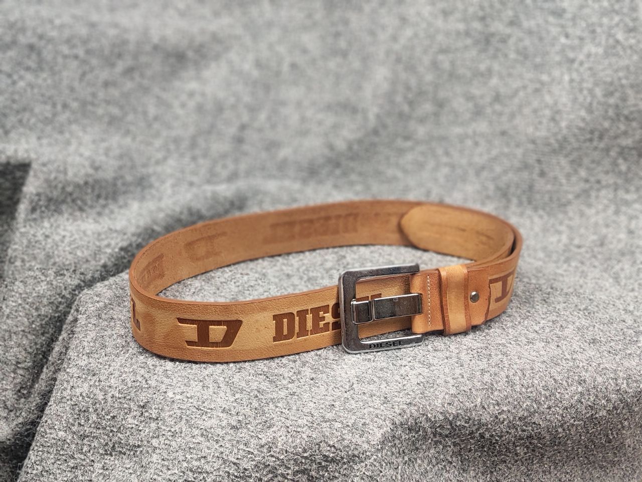Vintage Vintage Diesel All Logo Y2k Style Brown Leather wide Belt Size ONE SIZE - 4 Thumbnail