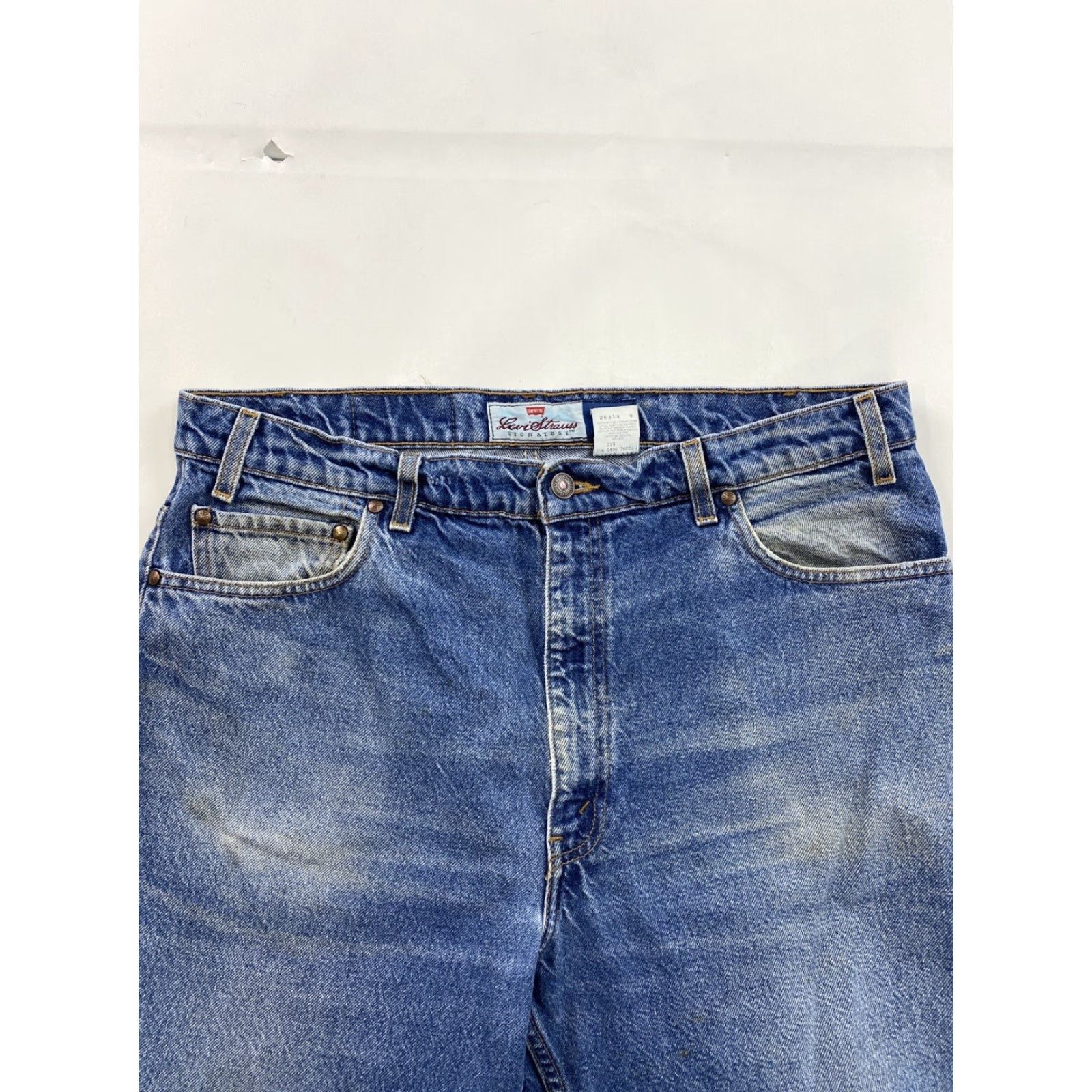 Levi's VINTAGE Levi's 540 Jeans Mens 38x32 Blue Orange Tag Straight Jeans Mens 38 Blue 540 Levi's Size US 38 / EU 54 - 6 Thumbnail