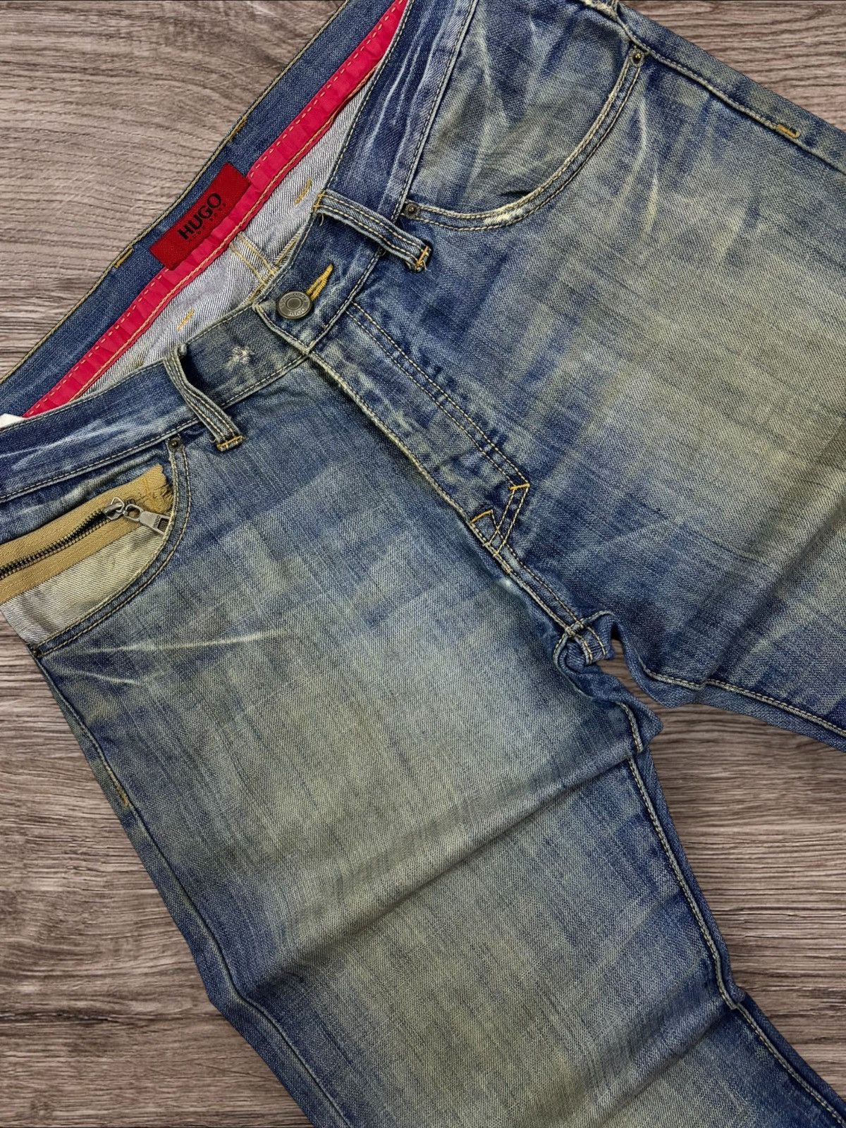 Hugo Boss Vtg HUGO by Hugo Boss Mud Wash Distress Jeans Size US 34 / EU 50 - 4 Thumbnail