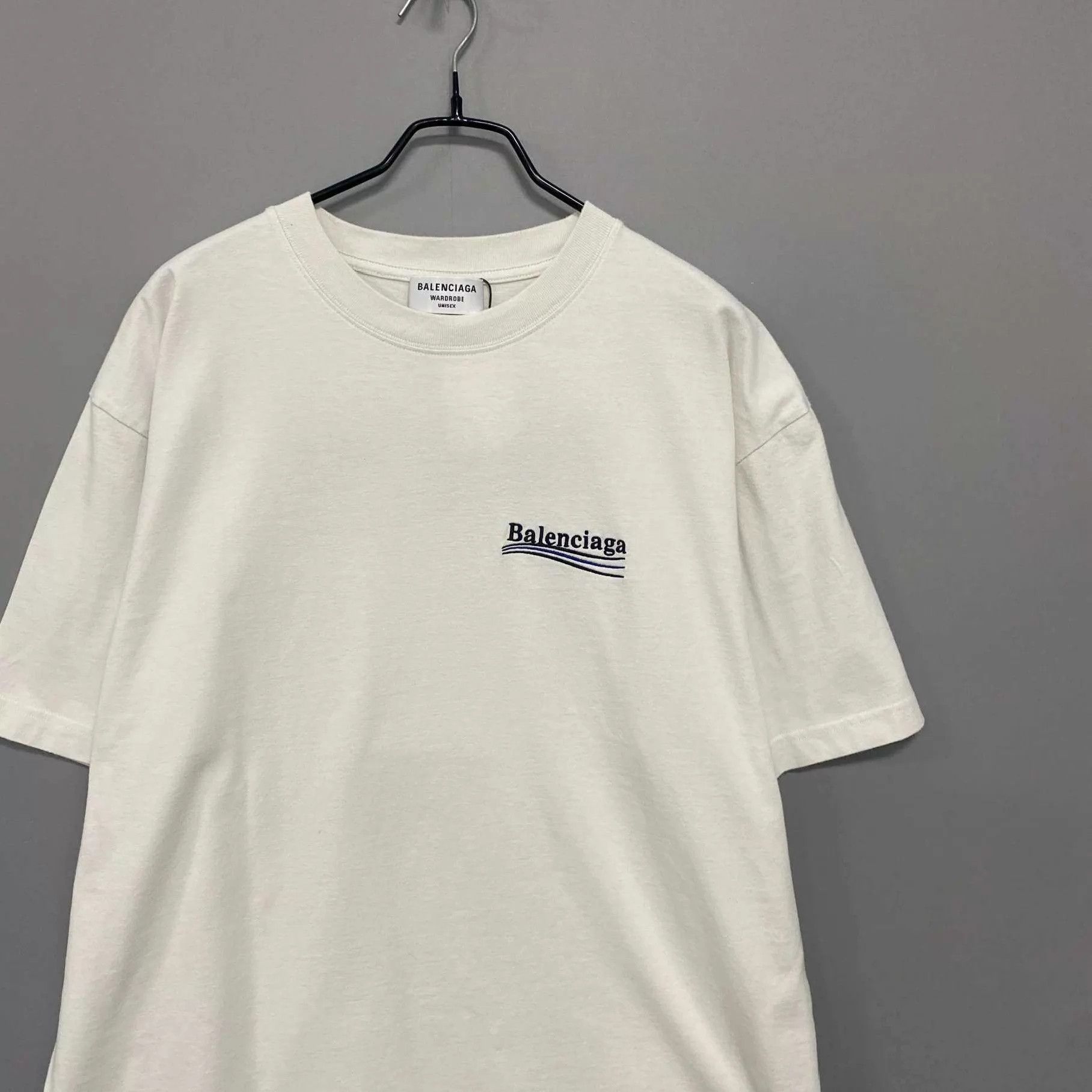 Balenciaga Balenciaga White Coke Embroidery Short Sleeve M Size M / US 6-8 / IT 42-44 - 2 Thumbnail