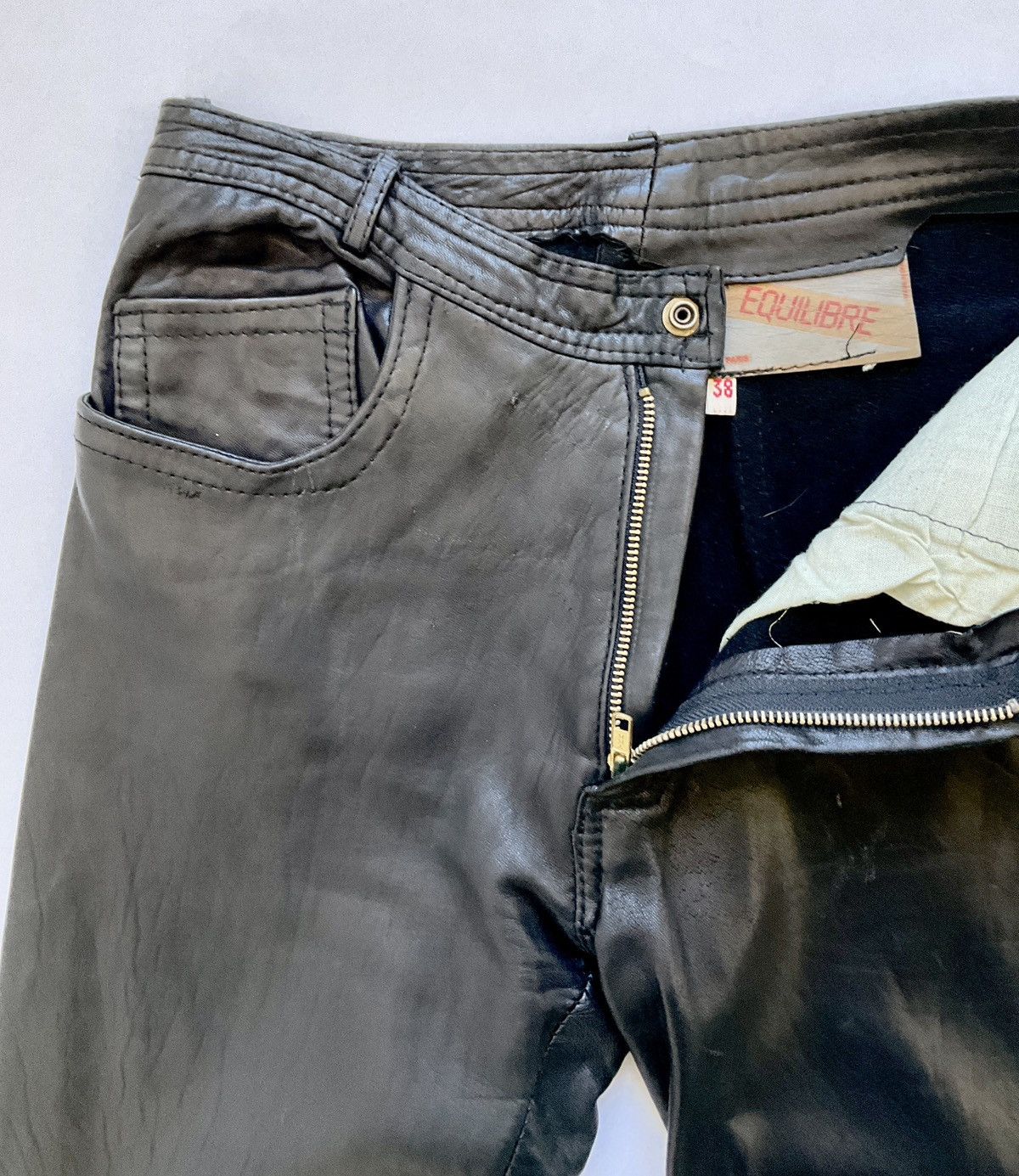 Vintage Vintage black leather pants Size 27" / US 4 / IT 40 - 5 Thumbnail