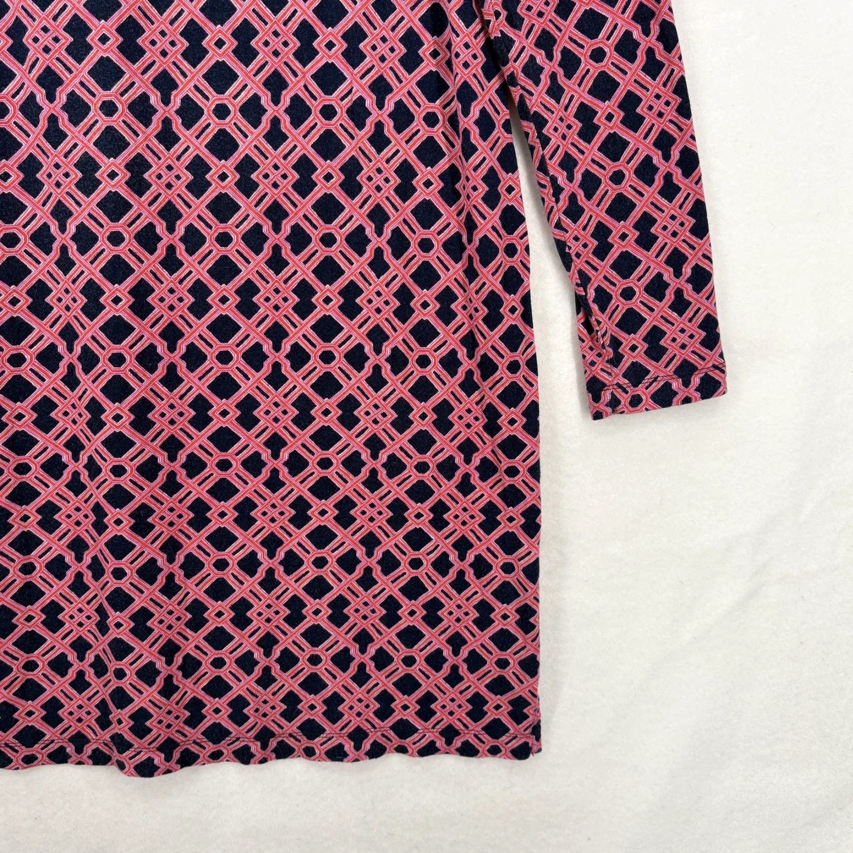 Vineyard Vines Vineyard Vines Dress Womens Large Pink Geometric Shift Jersey Boat Neck Size L / US 10 / IT 46 - 3 Thumbnail