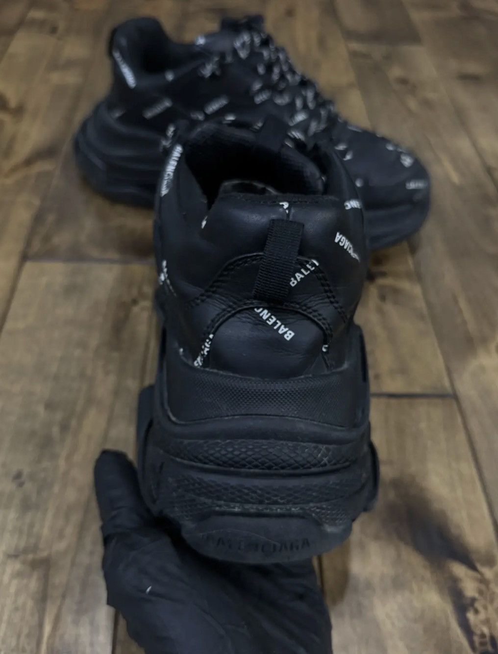 Balenciaga Balenciaga Triple S All Black Logo Sneakers Size US 9 / EU 42 - 8 Thumbnail