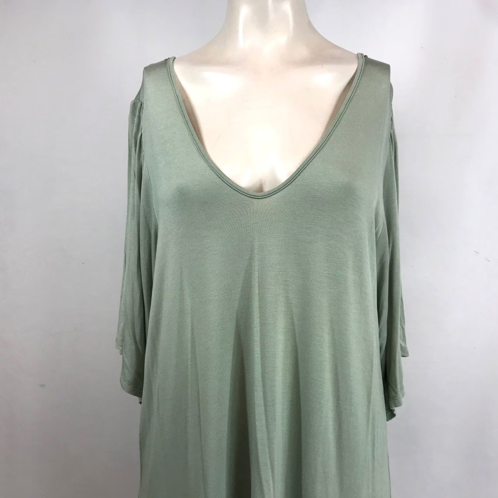 Free People FP Beach Free People Sage Green V-Neck Mini Dress with Pockets Womens M Size M / US 6-8 / IT 42-44 - 2 Thumbnail