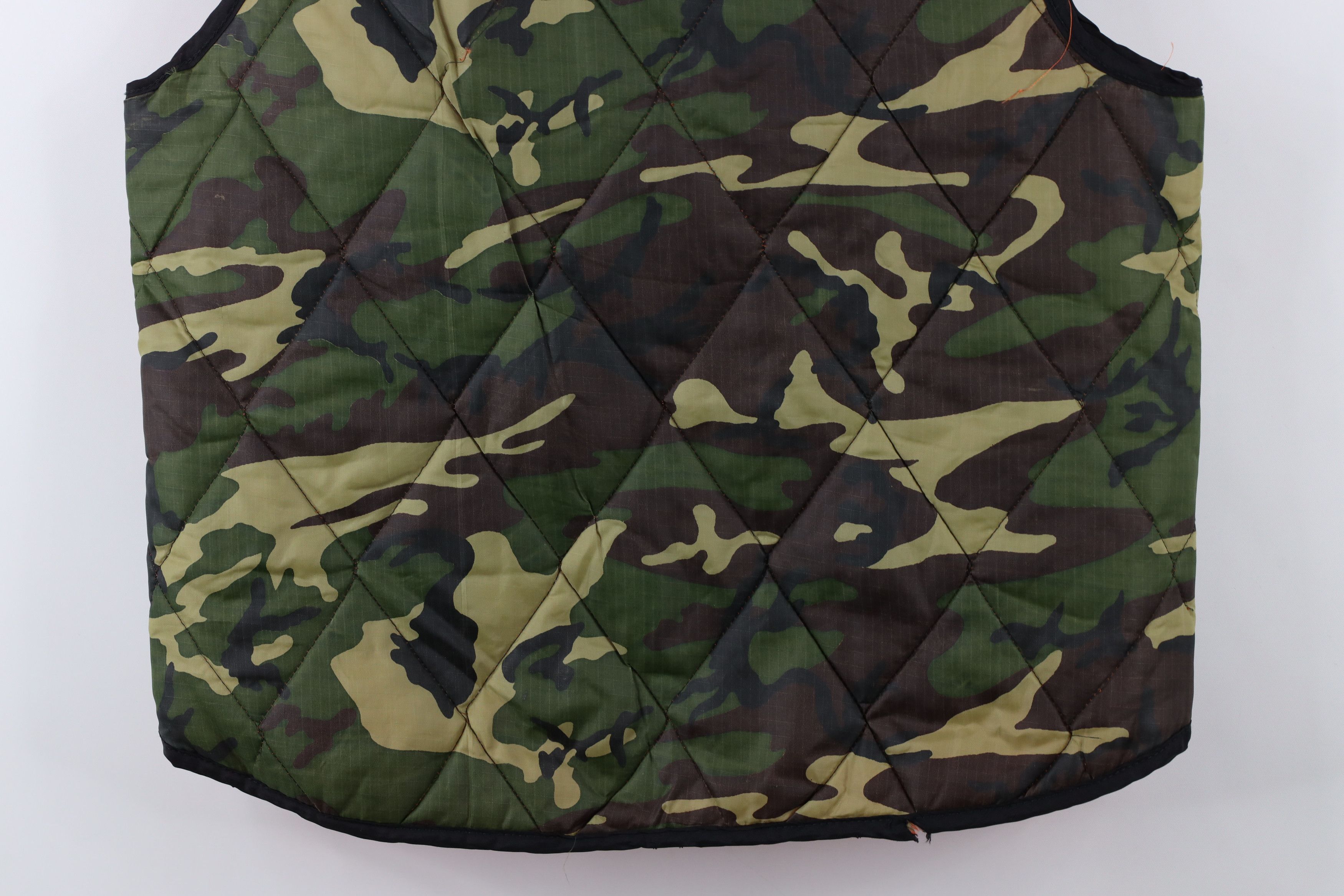 Vintage Vintage 70s Streetwear Reversible Camouflage Vest Jacket Size US M / EU 48-50 / 2 - 9 Thumbnail