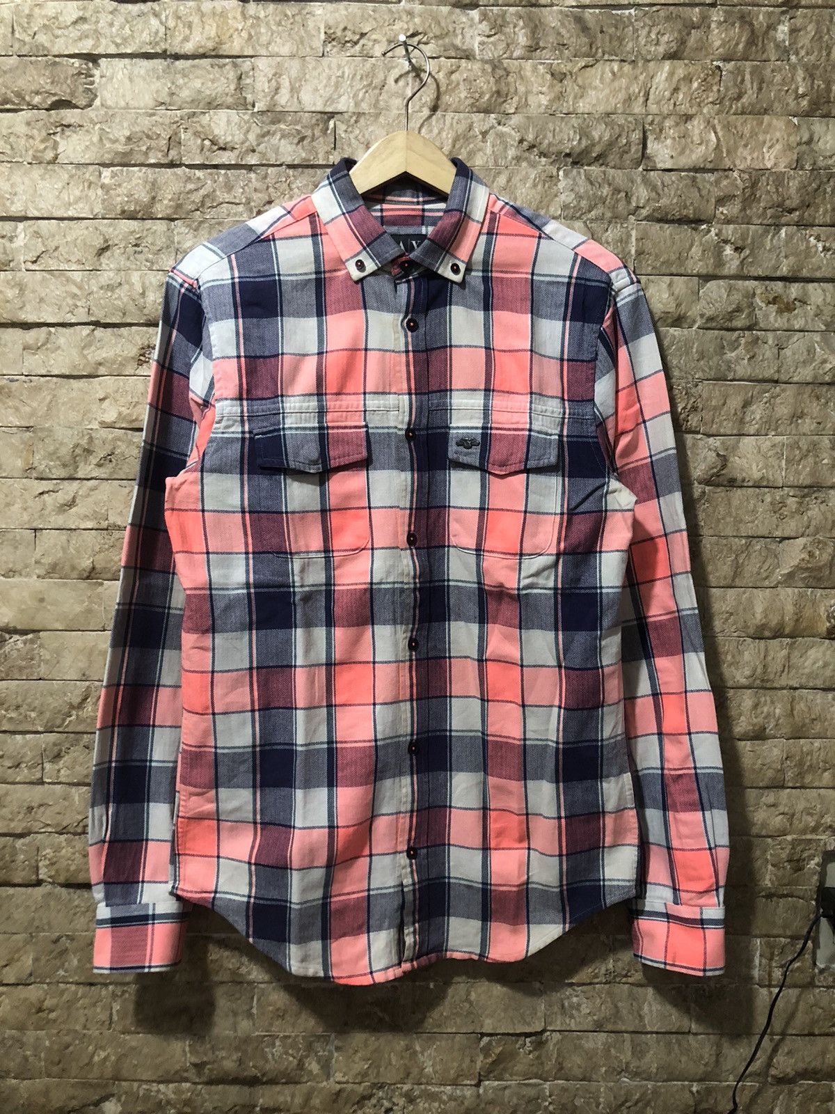 Armani Exchange Armani Exchange Metal Logo Flannel Shirt Size US S / EU 44-46 / 1 - 1 Thumbnail