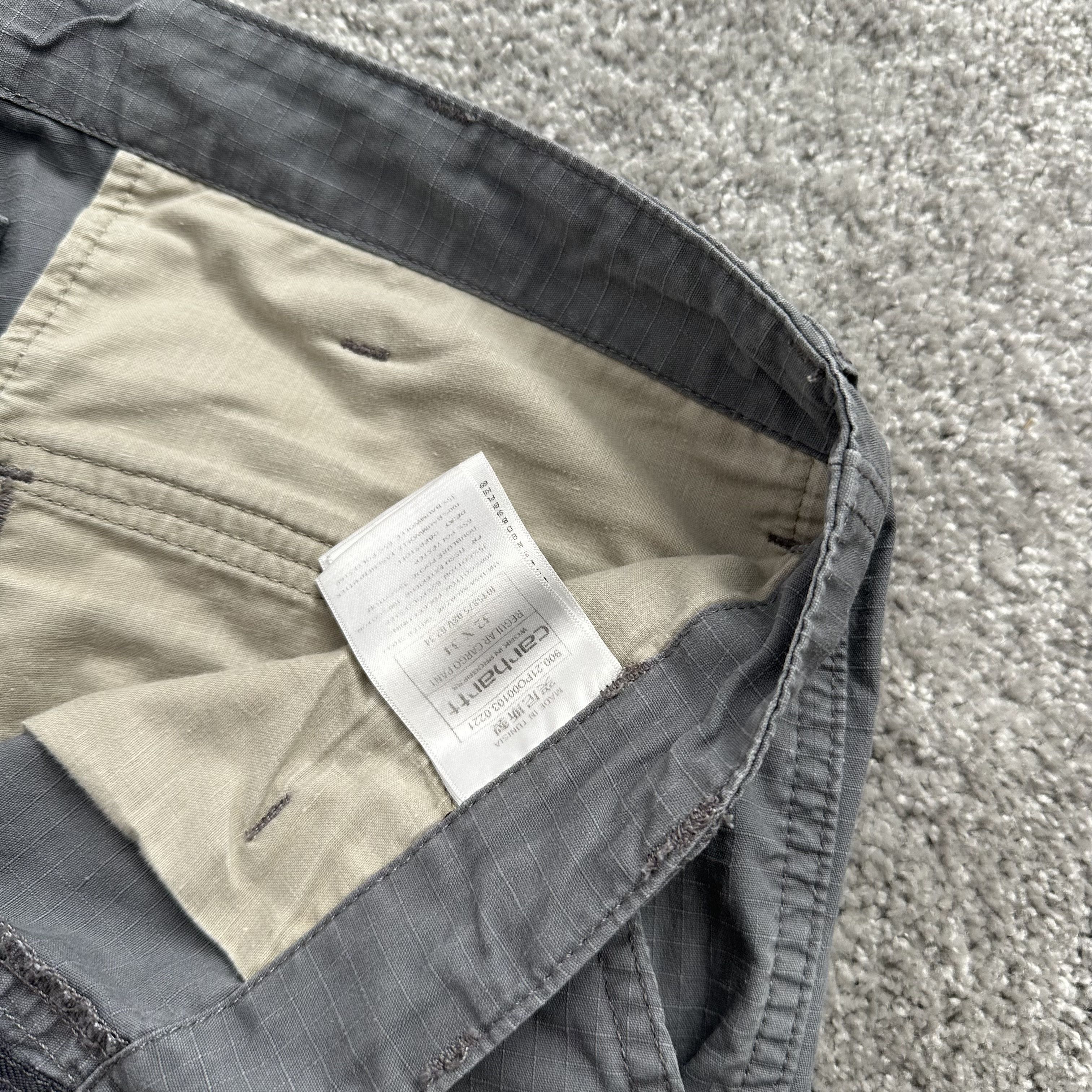 Carhartt Carhartt Vintage Distressed Denim Cargo Streetwear Pants Size US 32 / EU 48 - 7 Thumbnail